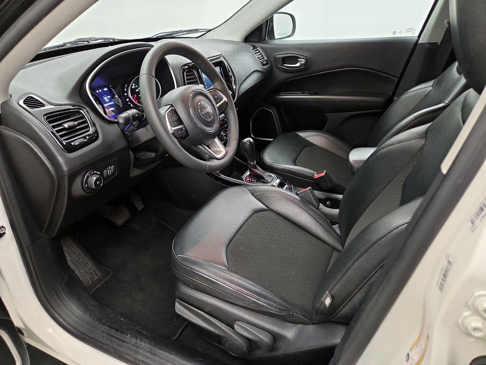 Thumbnail: 2021 Jeep Compass - 11