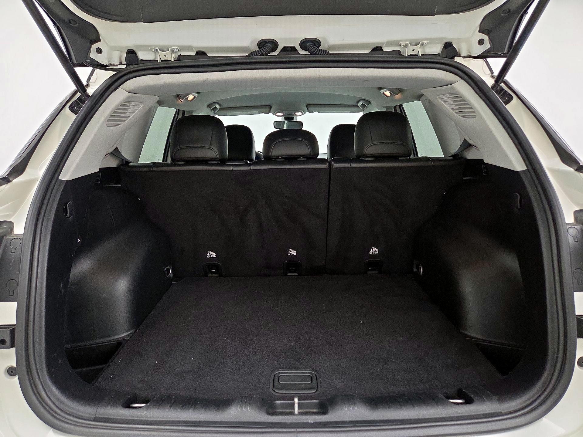 Thumbnail: 2021 Jeep Compass - 20