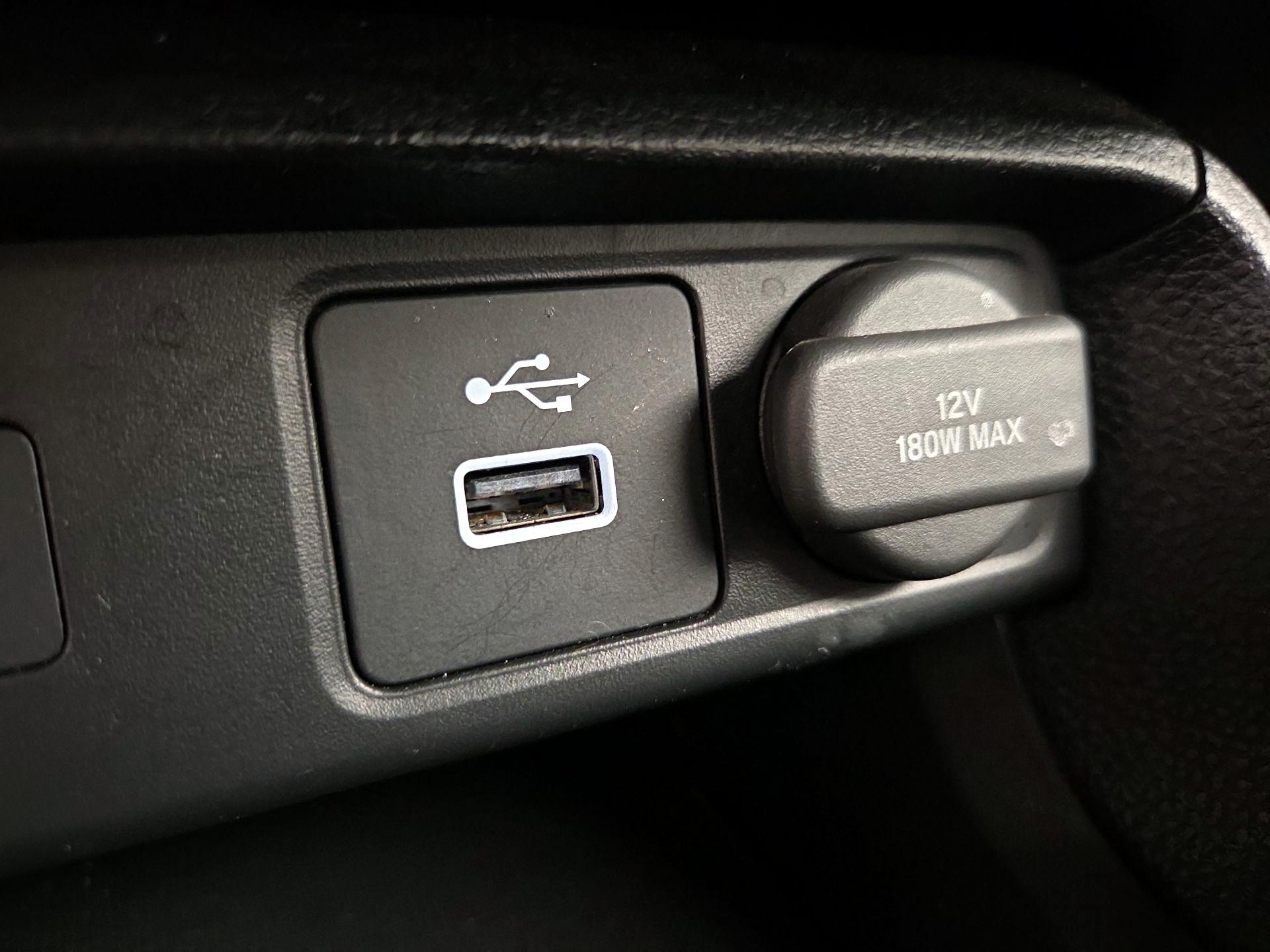 Thumbnail: 2023 Honda Civic - 18