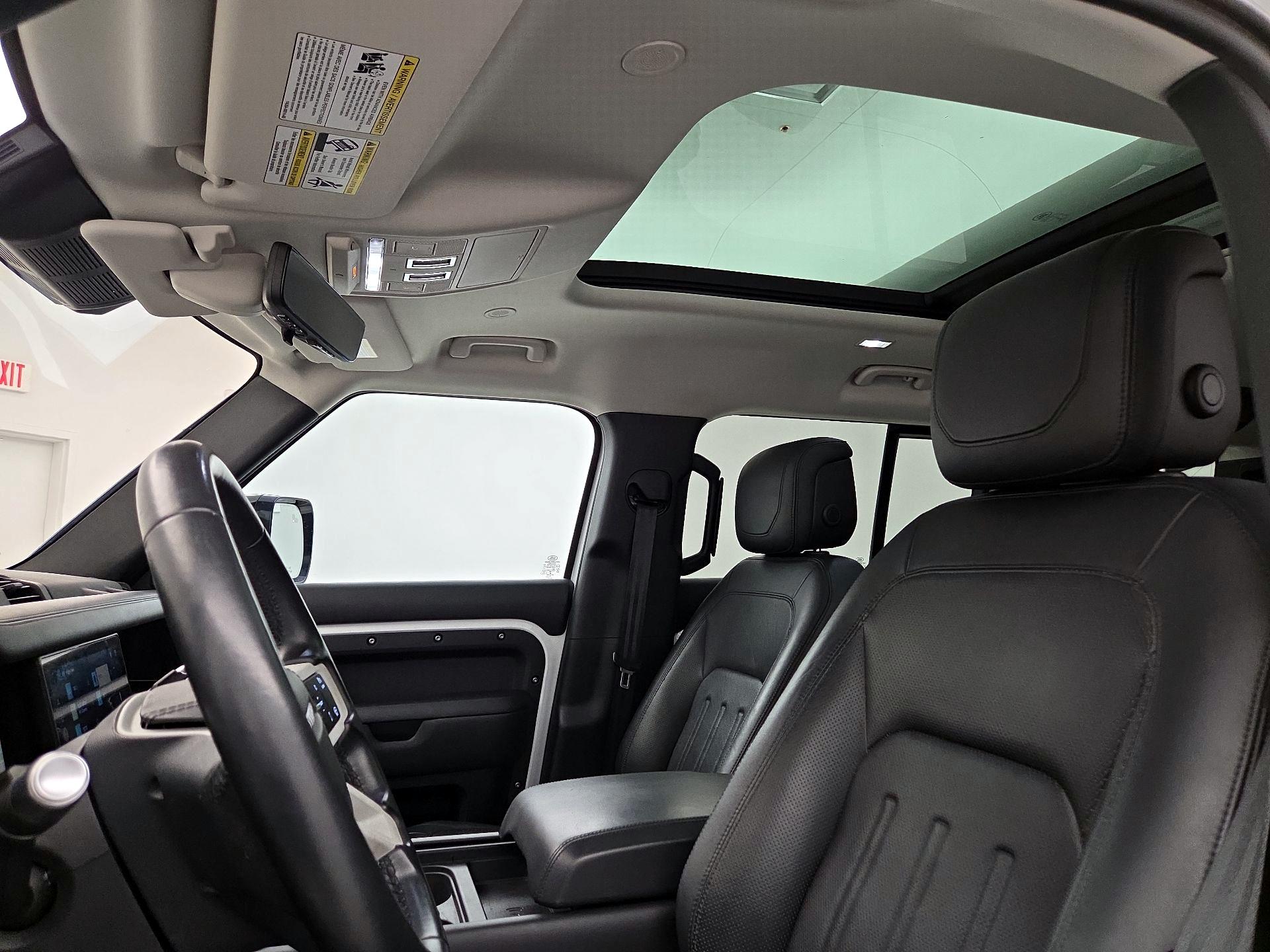 Thumbnail: 2020 Land Rover Defender - 20