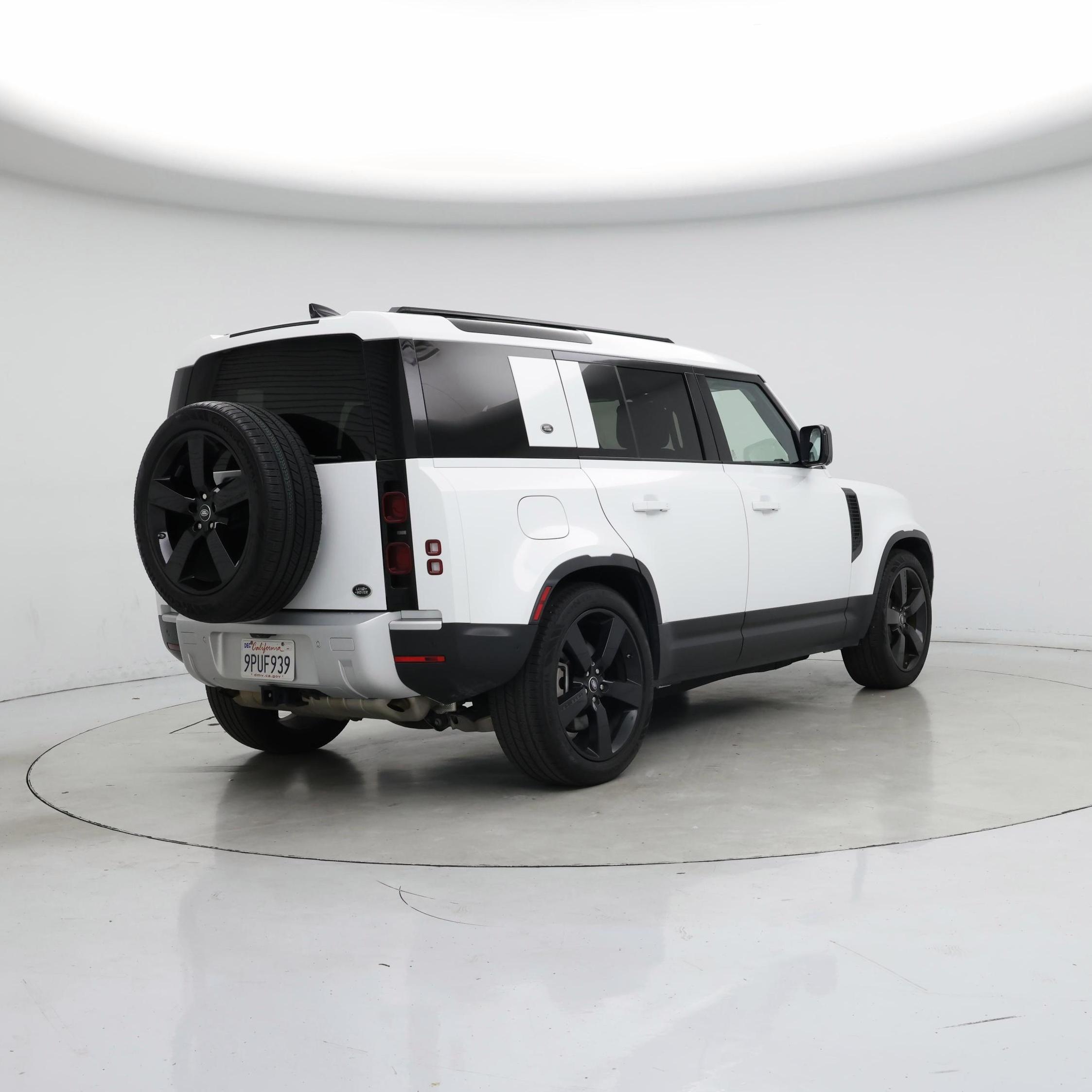 Thumbnail: 2020 Land Rover Defender - 8