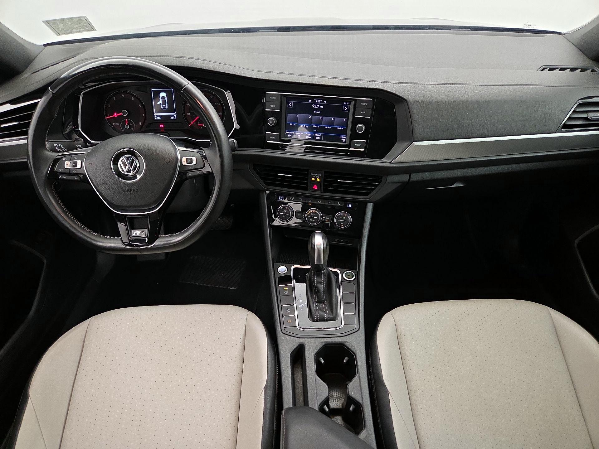 Thumbnail: 2020 Volkswagen Jetta - 9