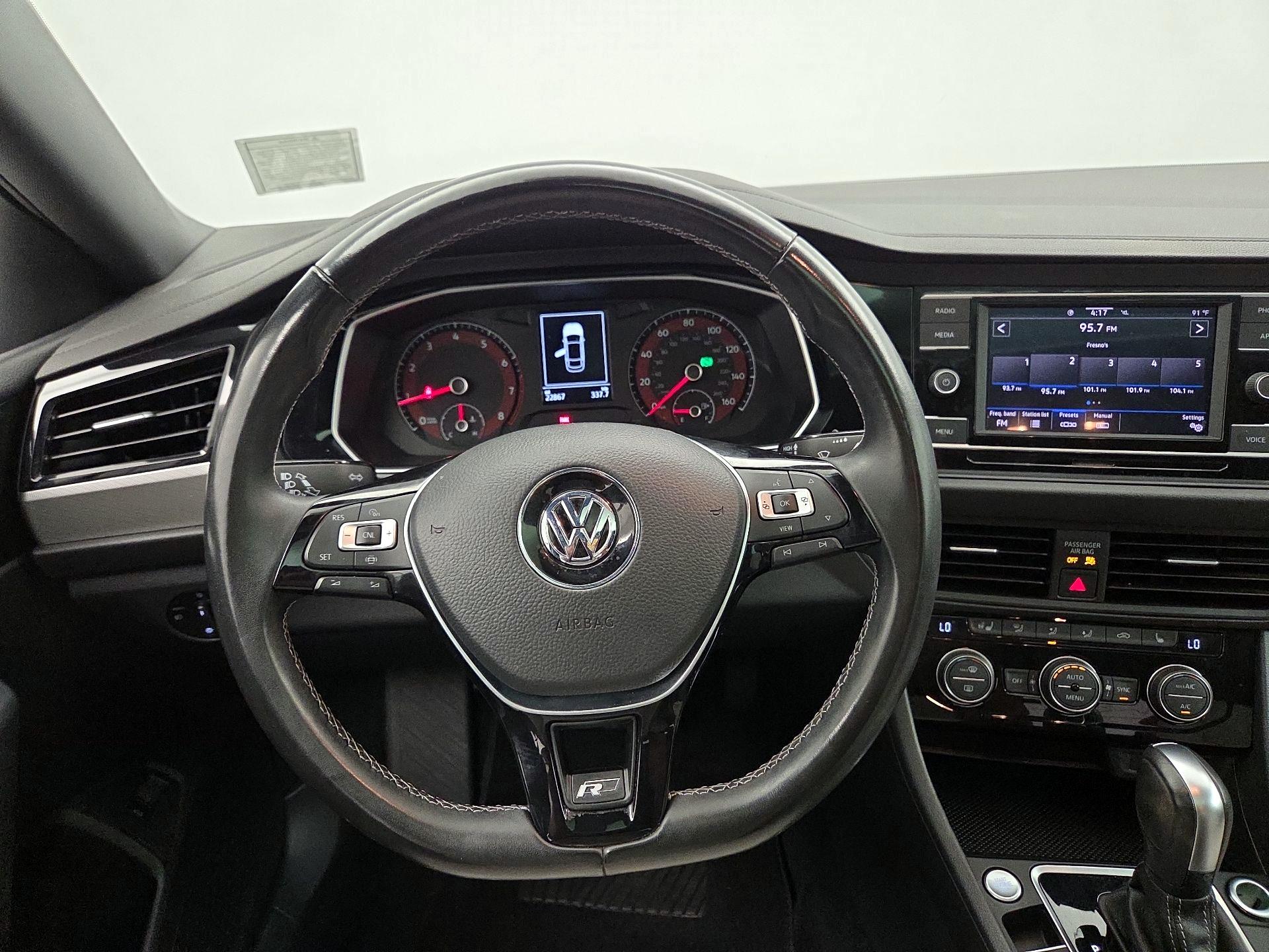 Thumbnail: 2020 Volkswagen Jetta - 10