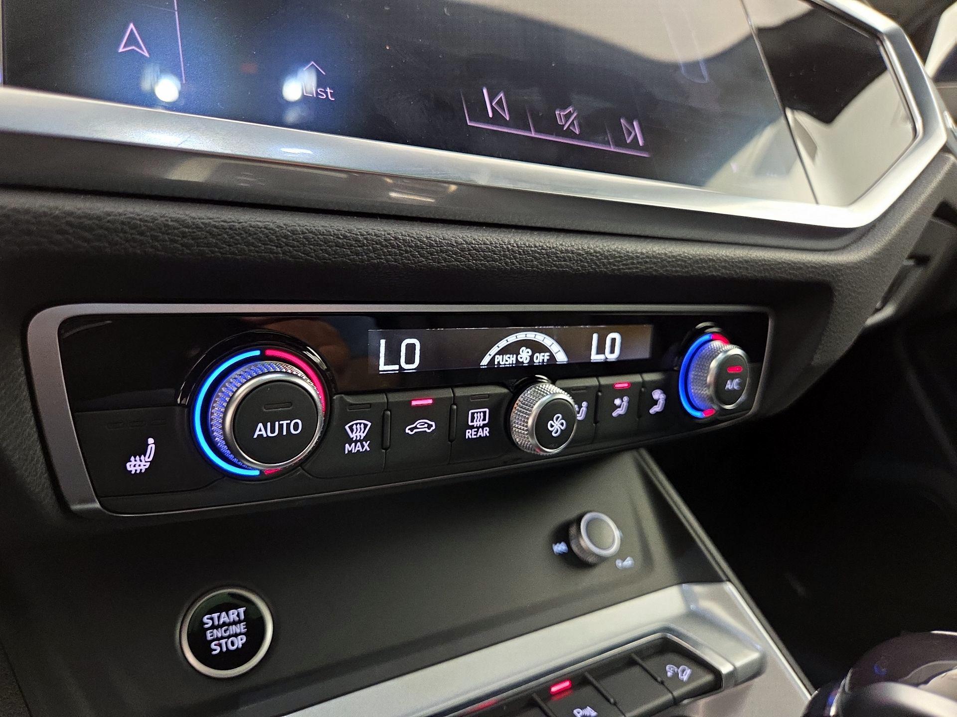 Thumbnail: 2022 Audi Q3 - 17