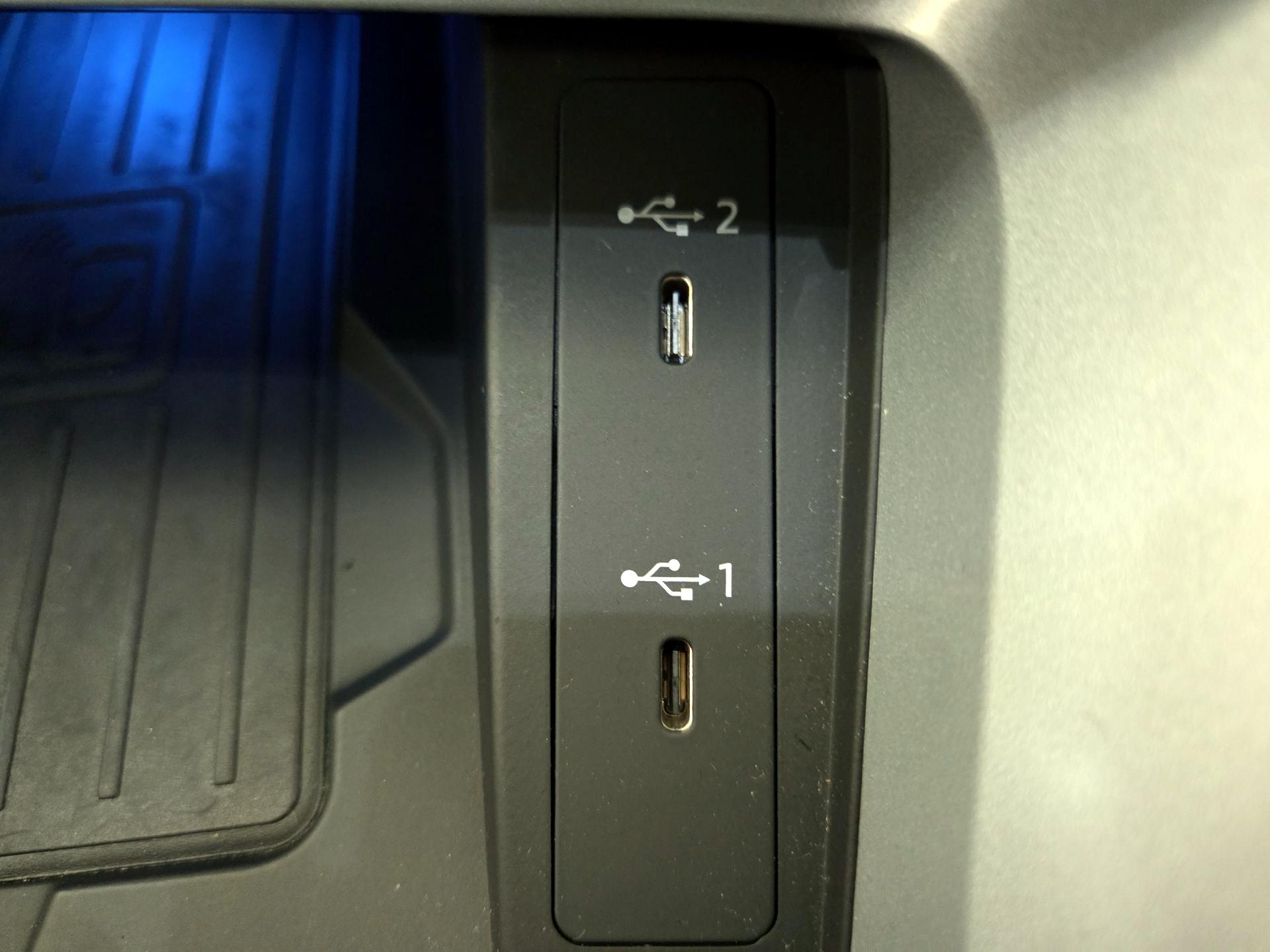 Thumbnail: 2022 Audi Q3 - 19