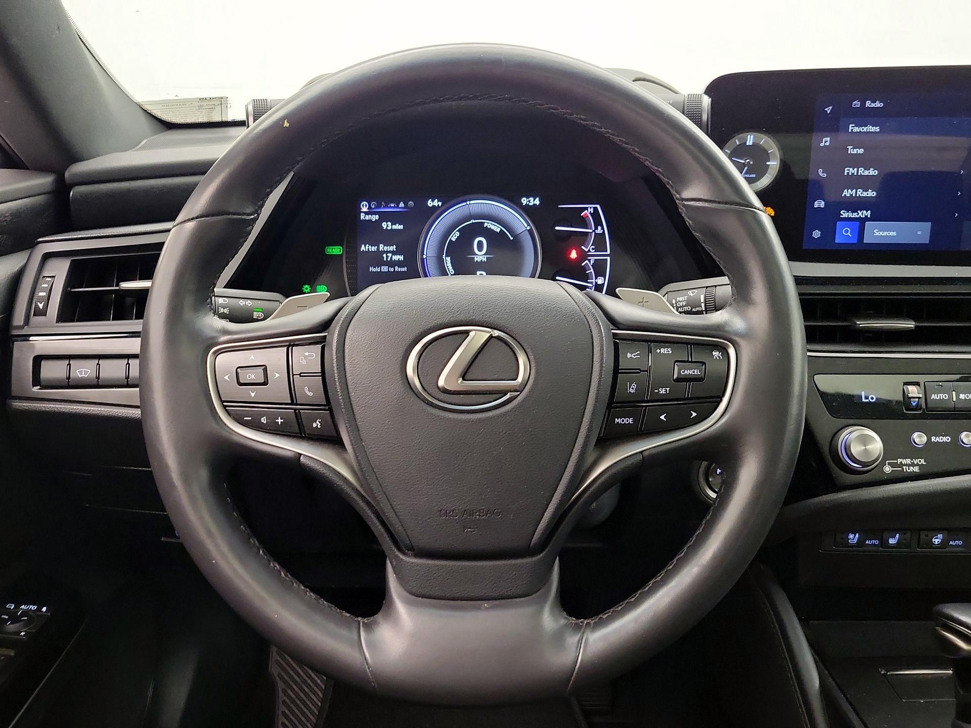 Thumbnail: 2024 Lexus ES - 10