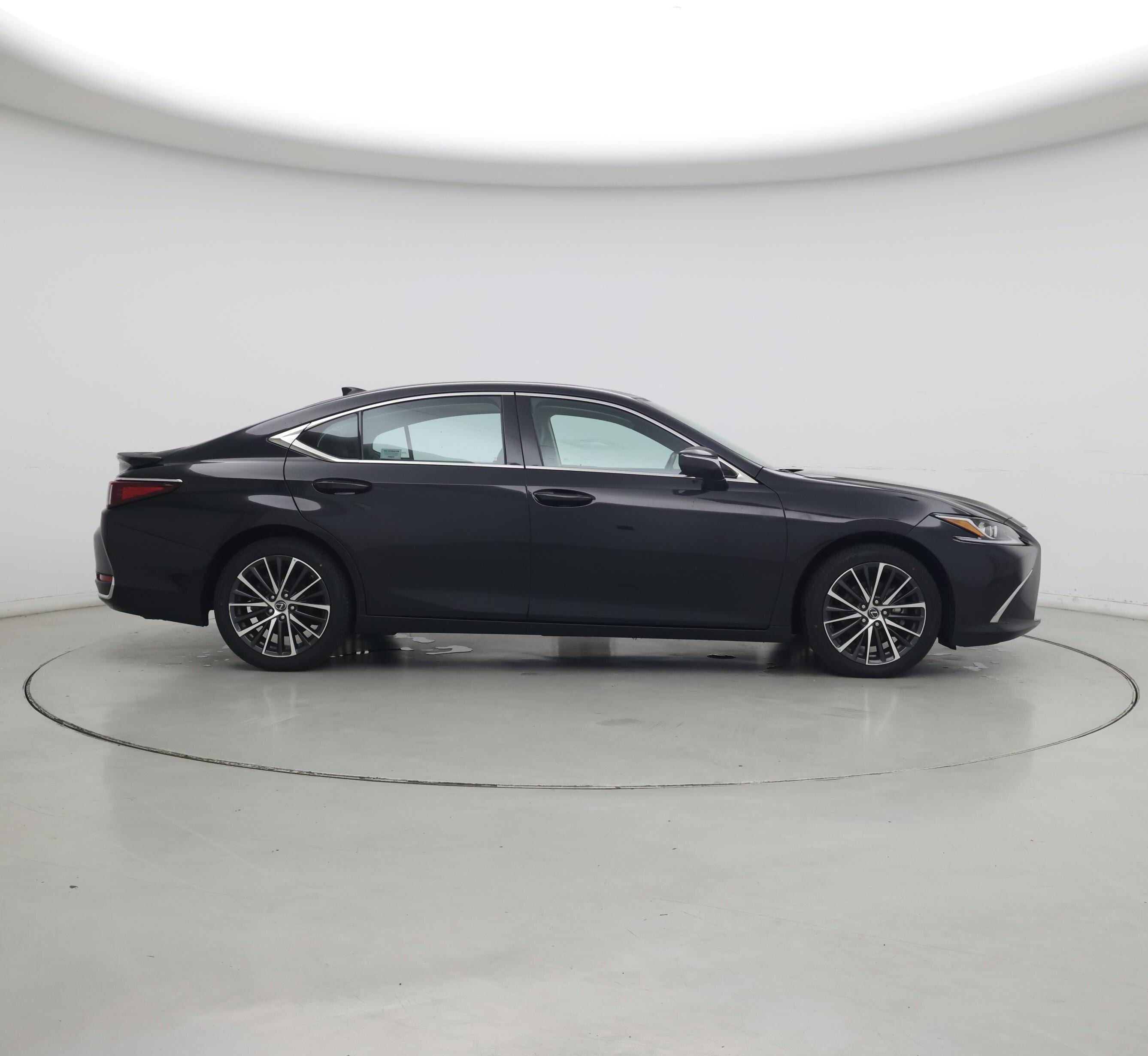 Thumbnail: 2024 Lexus ES - 7