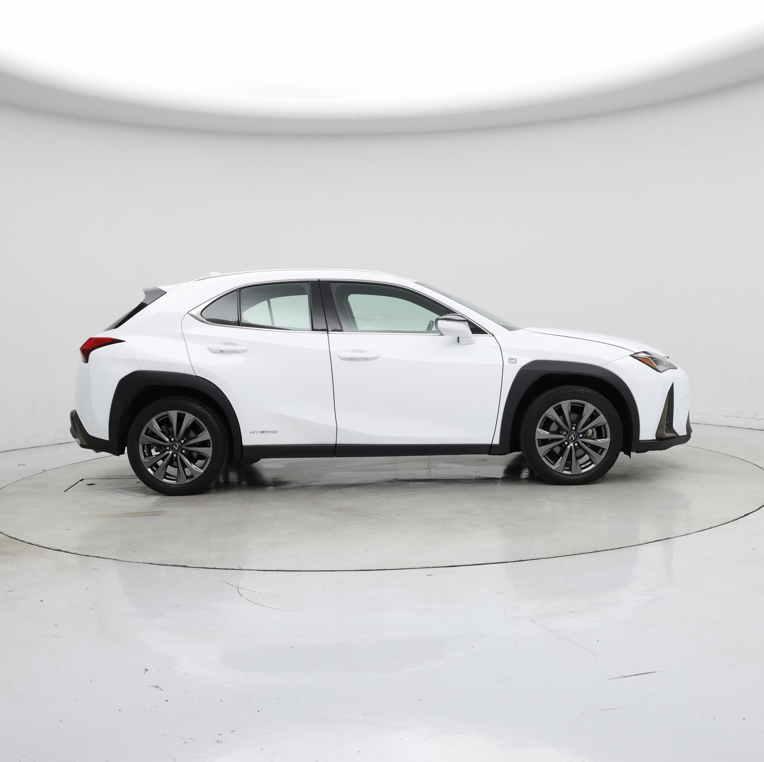 Thumbnail: 2021 Lexus UX - 7