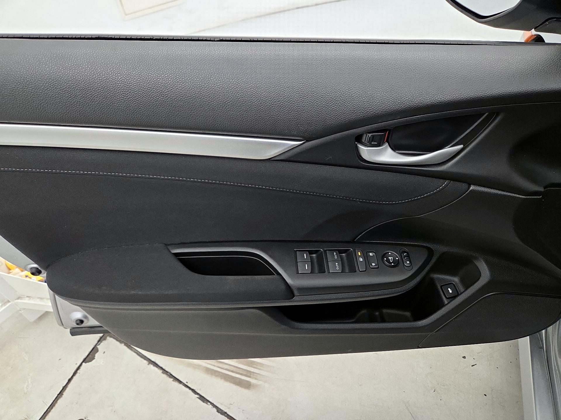 Thumbnail: 2021 Honda Civic - 12