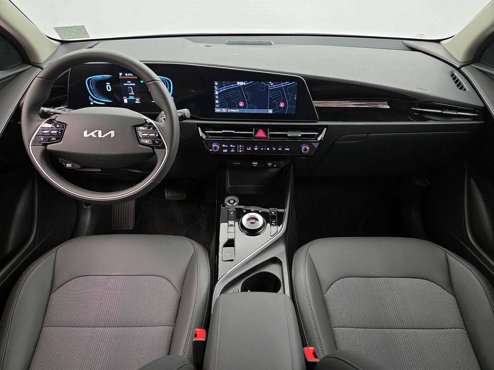 Thumbnail: 2025 Kia Niro - 9