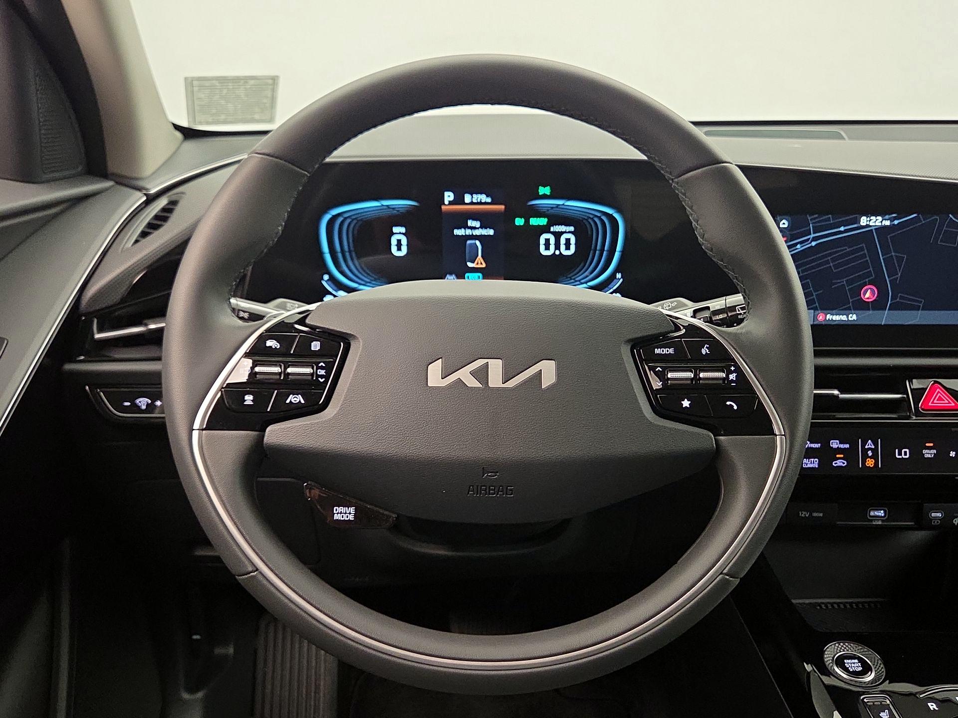 Thumbnail: 2025 Kia Niro - 10