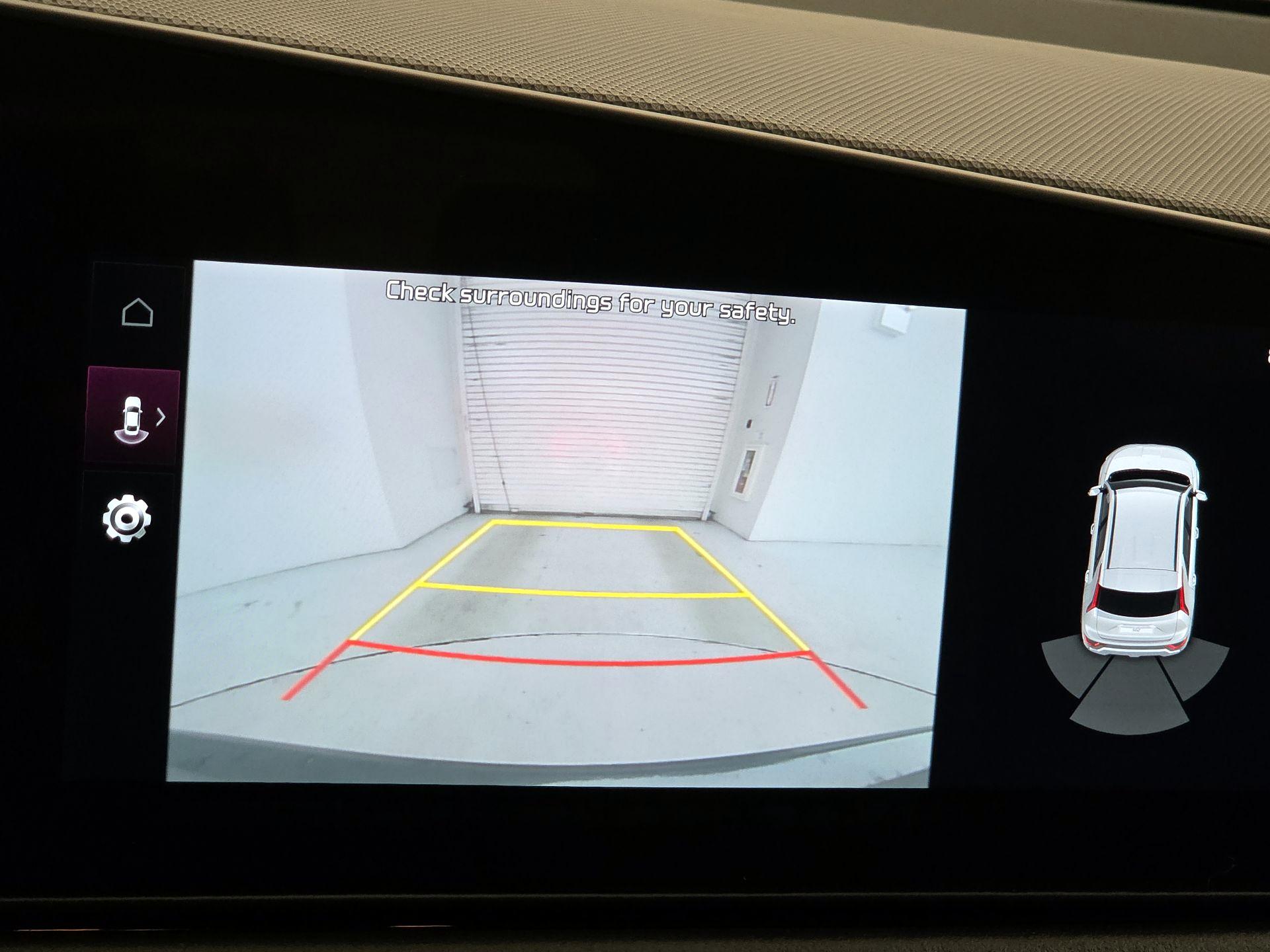 Thumbnail: 2025 Kia Niro - 15