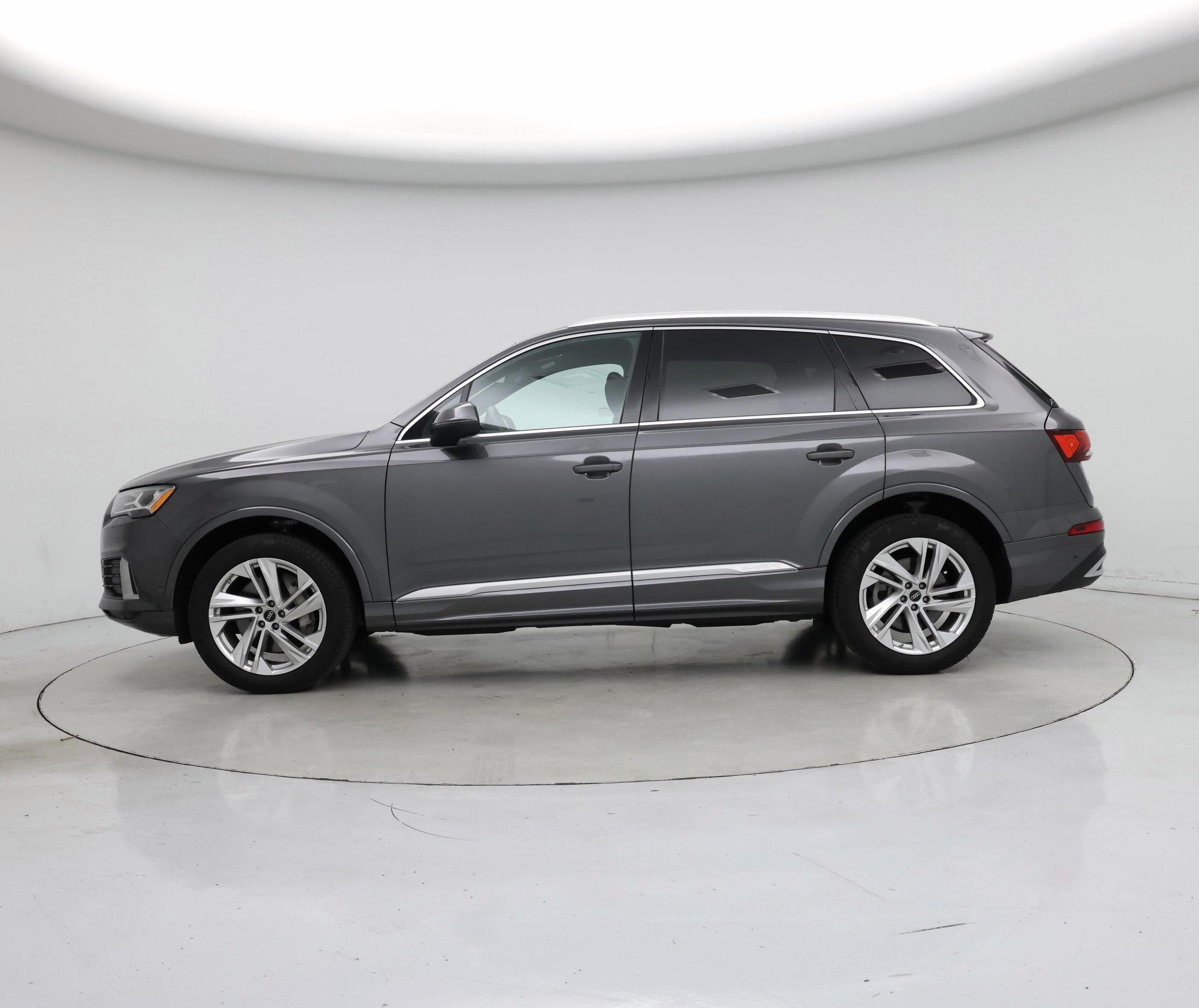 Thumbnail: 2022 Audi Q7 - 3