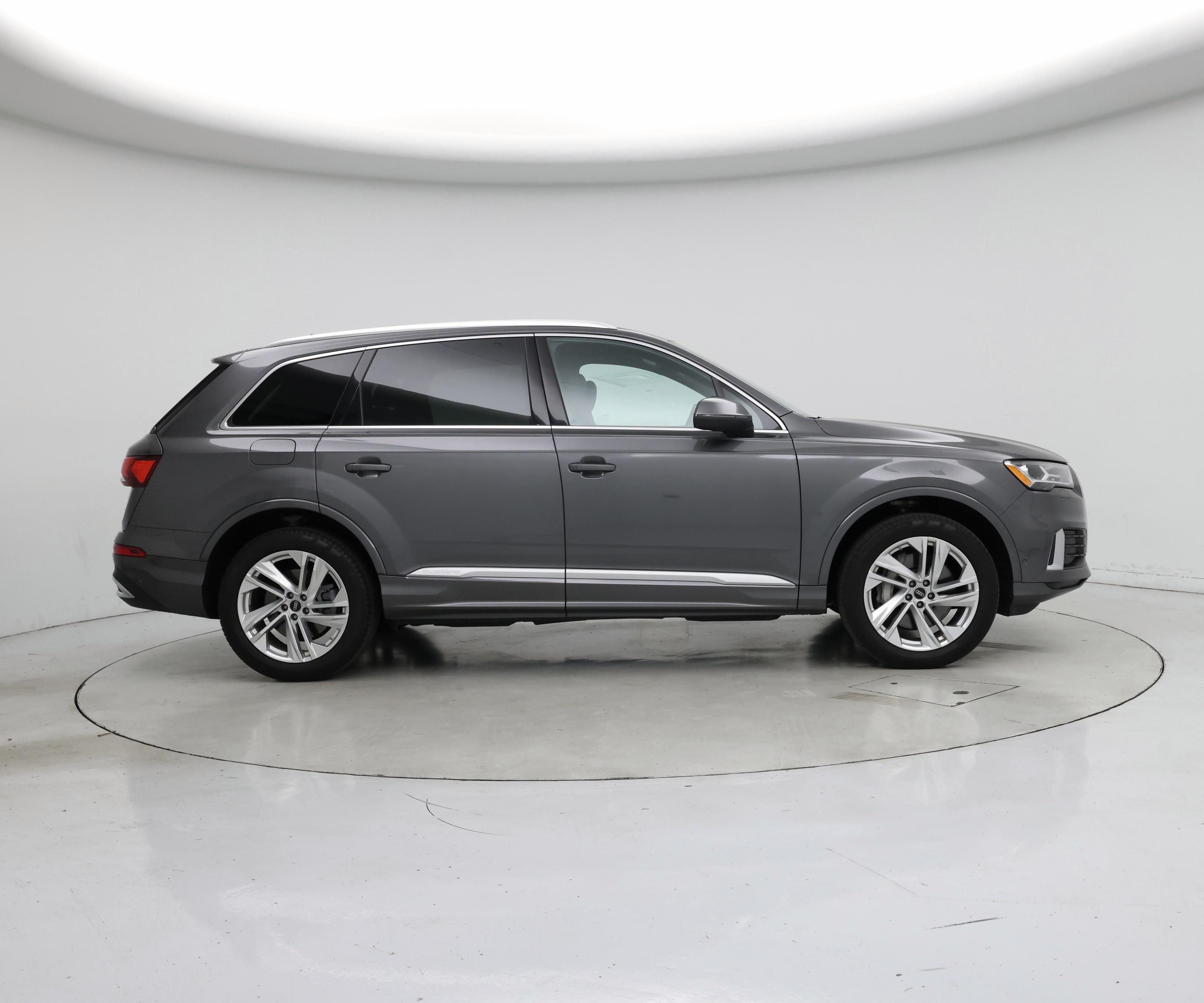 Thumbnail: 2022 Audi Q7 - 7