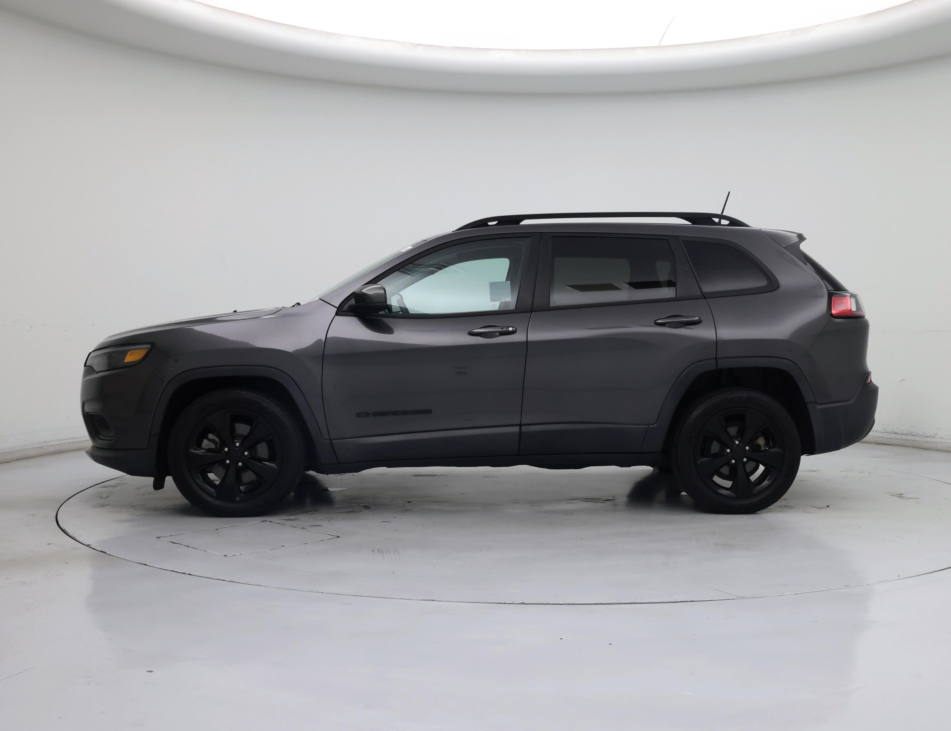 Thumbnail: 2020 Jeep Cherokee - 3