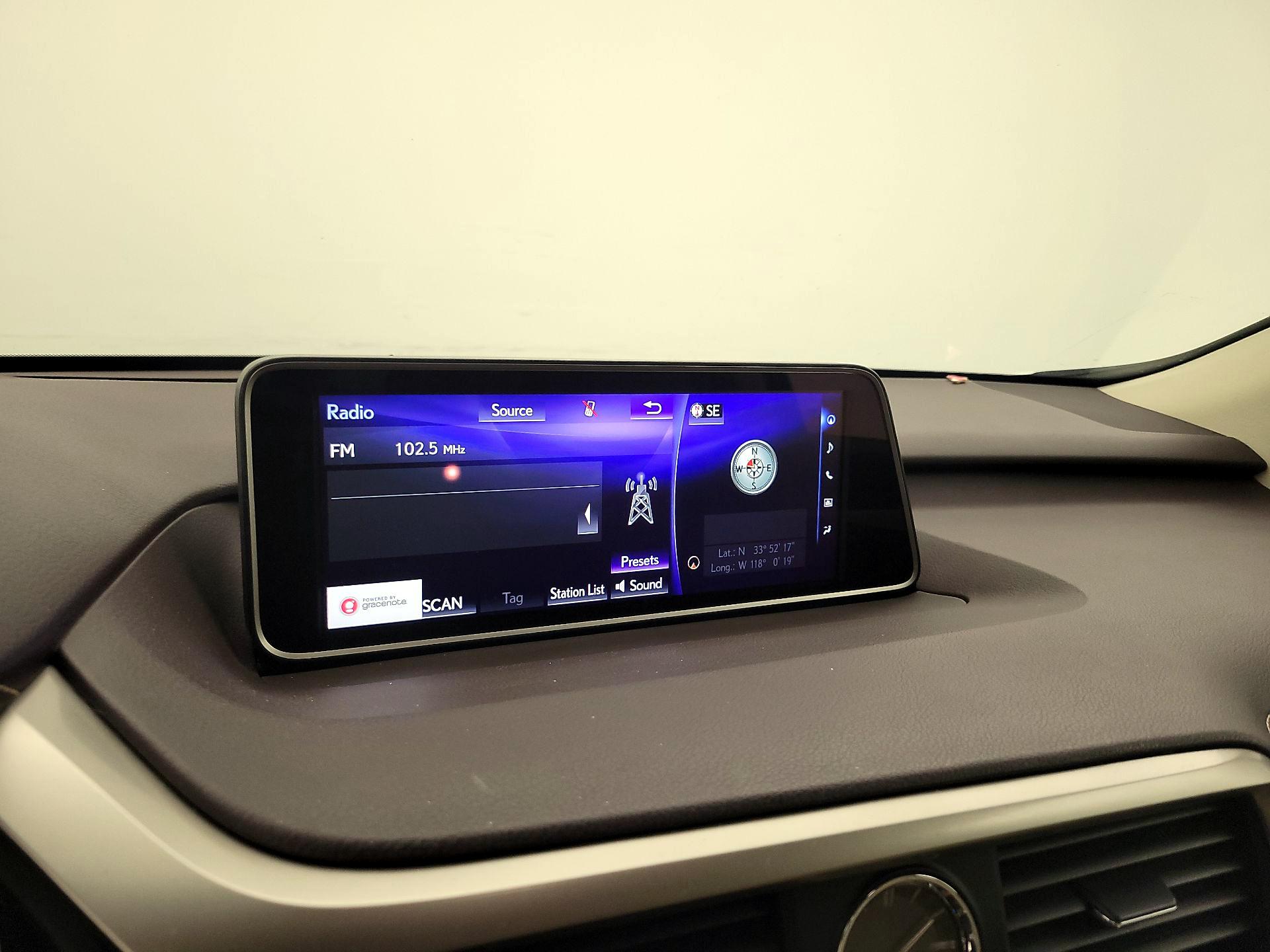 Thumbnail: 2016 Lexus RX - 15