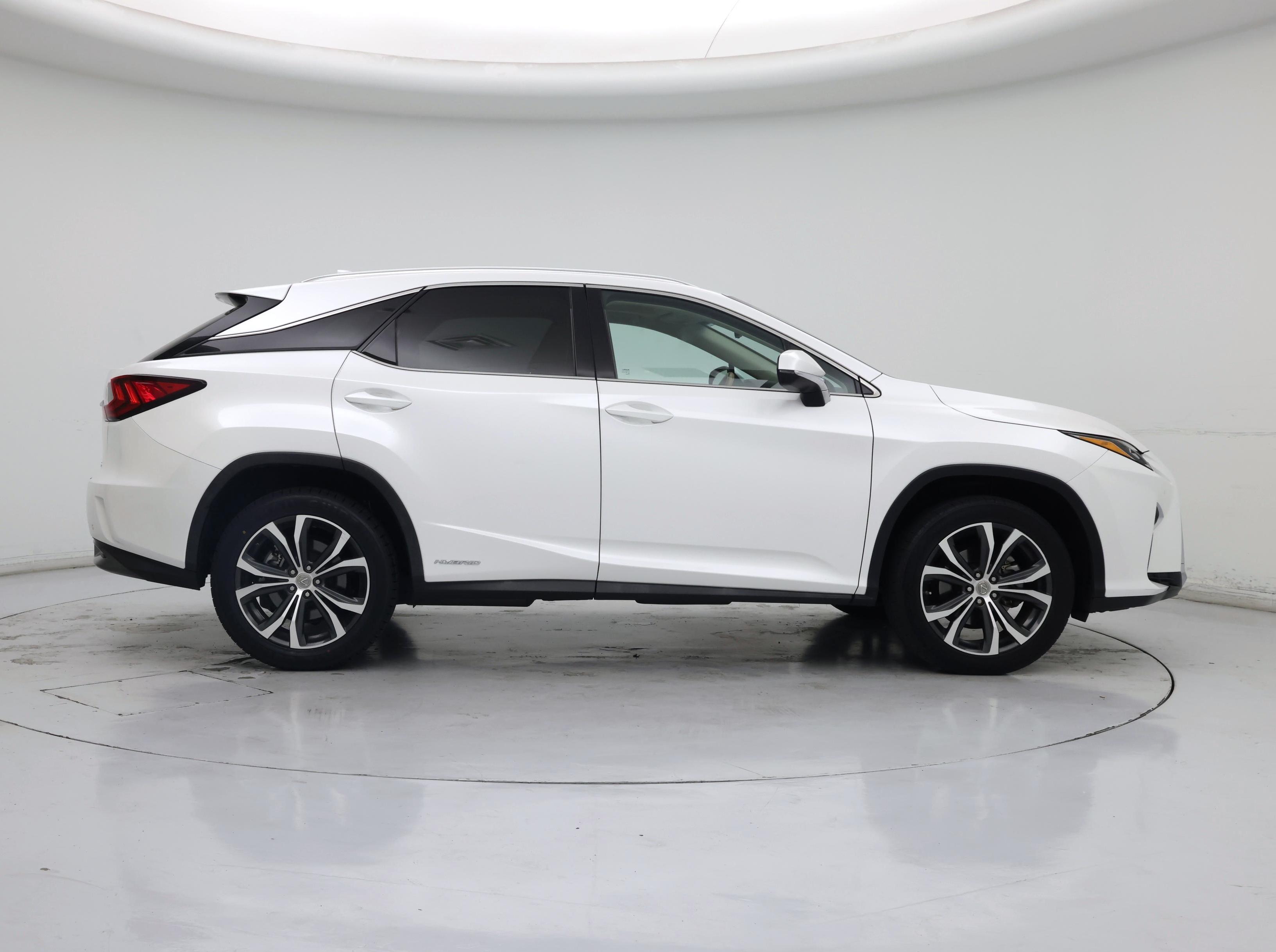 Thumbnail: 2016 Lexus RX - 7