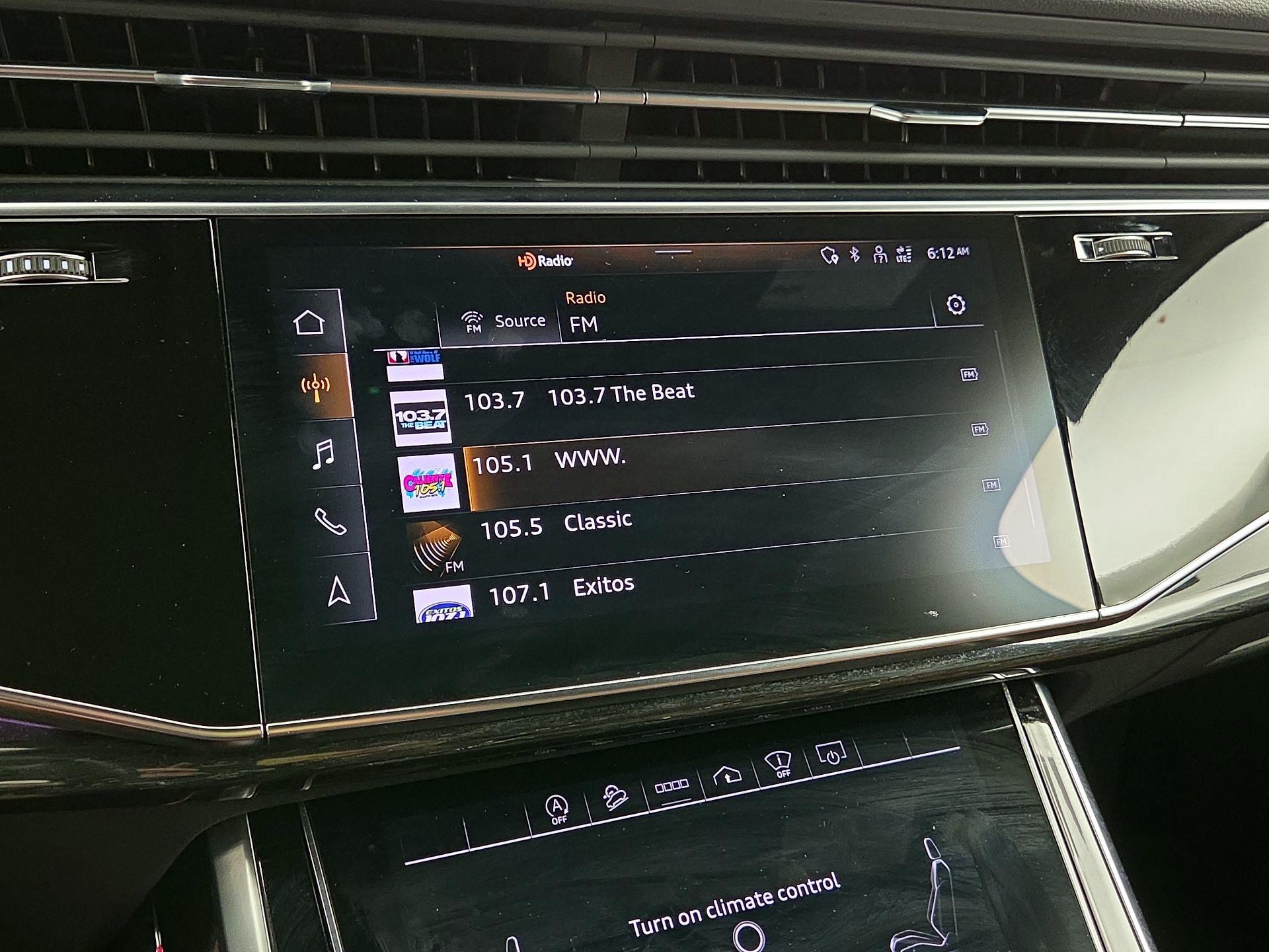 Thumbnail: 2021 Audi Q7 - 16