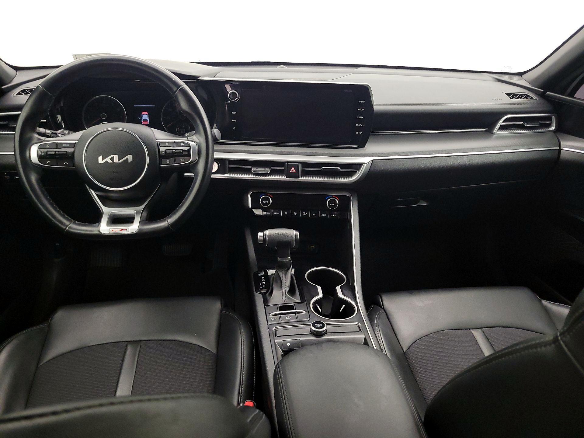 Thumbnail: 2022 Kia K5 - 9