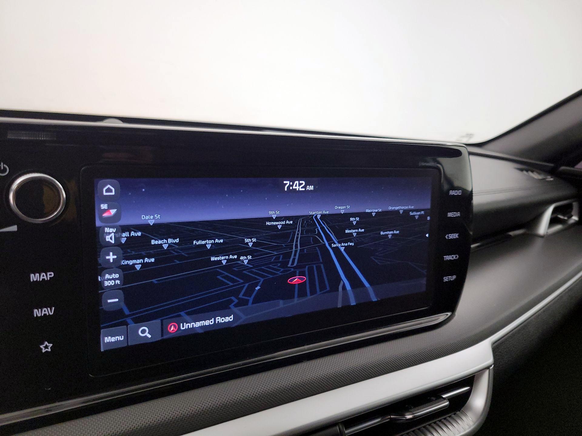 Thumbnail: 2022 Kia K5 - 14