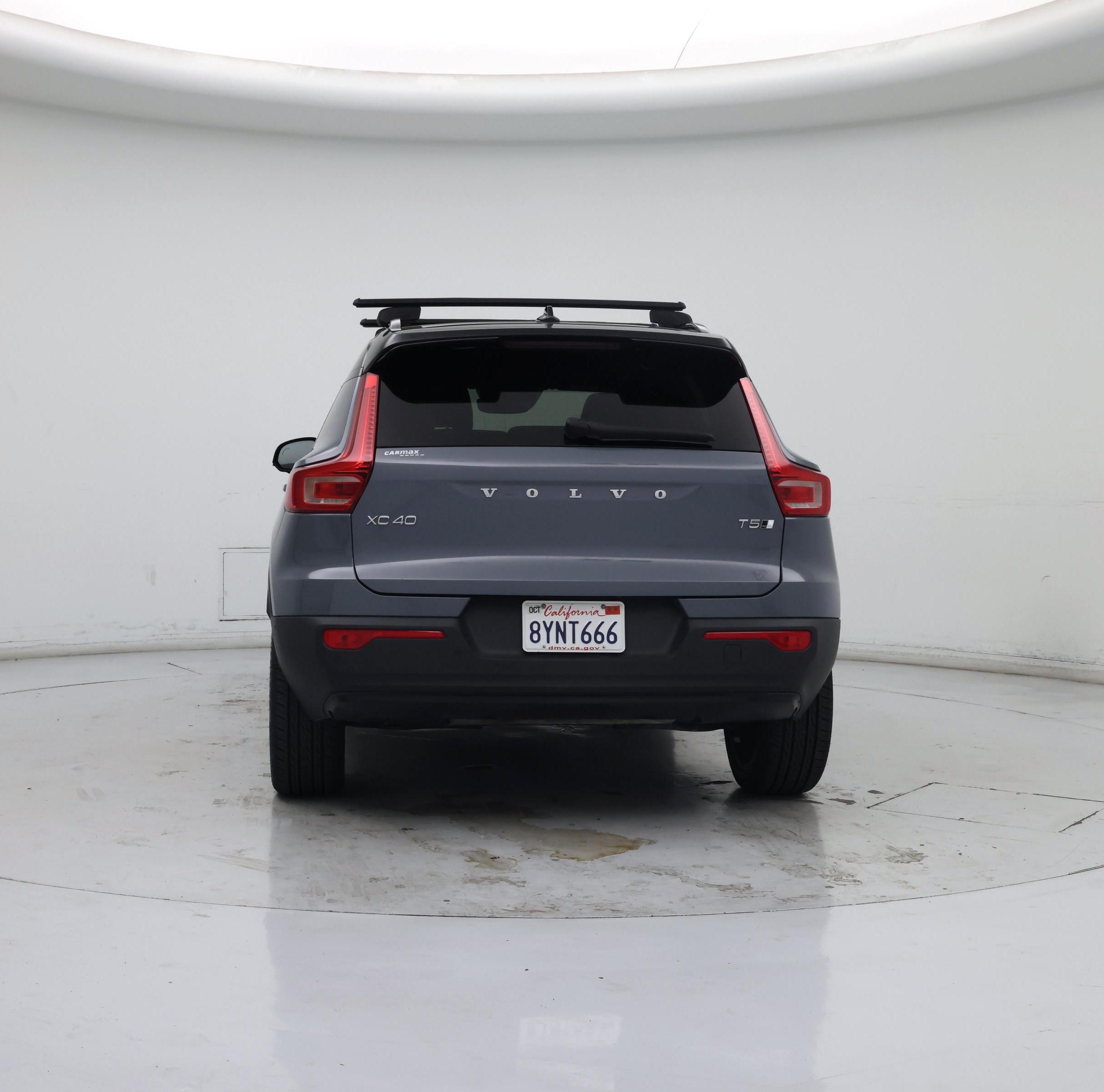 Thumbnail: 2021 Volvo XC40 - 6