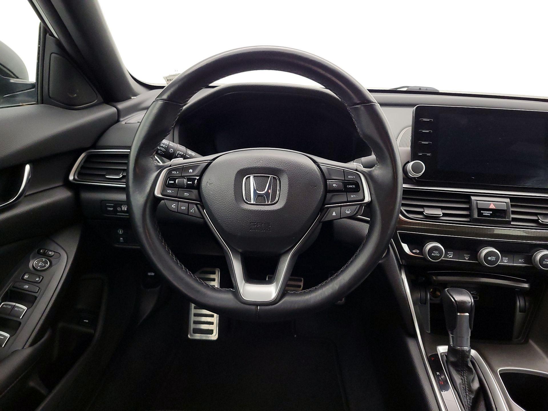 Thumbnail: 2022 Honda Accord - 10