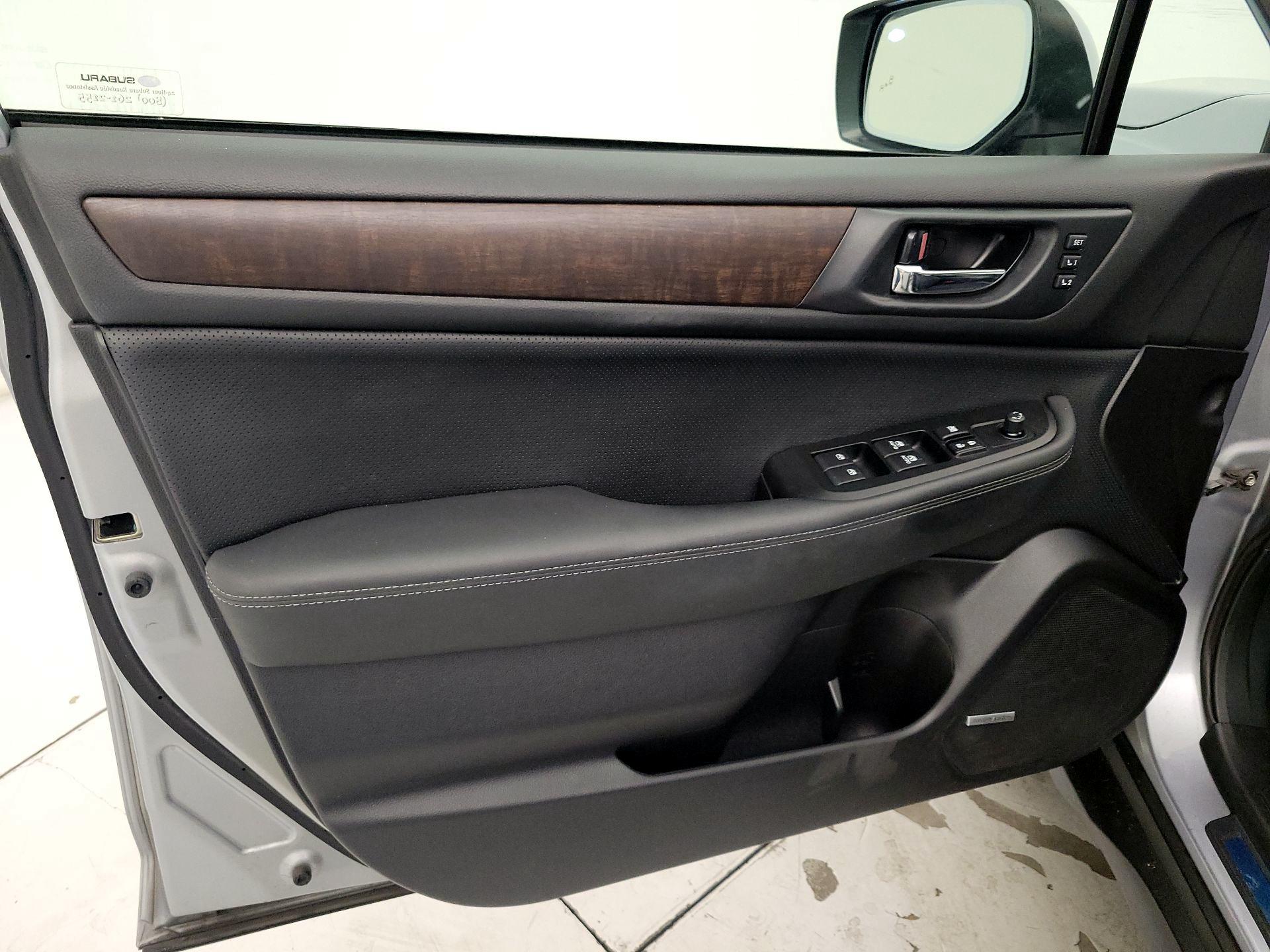 Thumbnail: 2017 Subaru Outback - 12