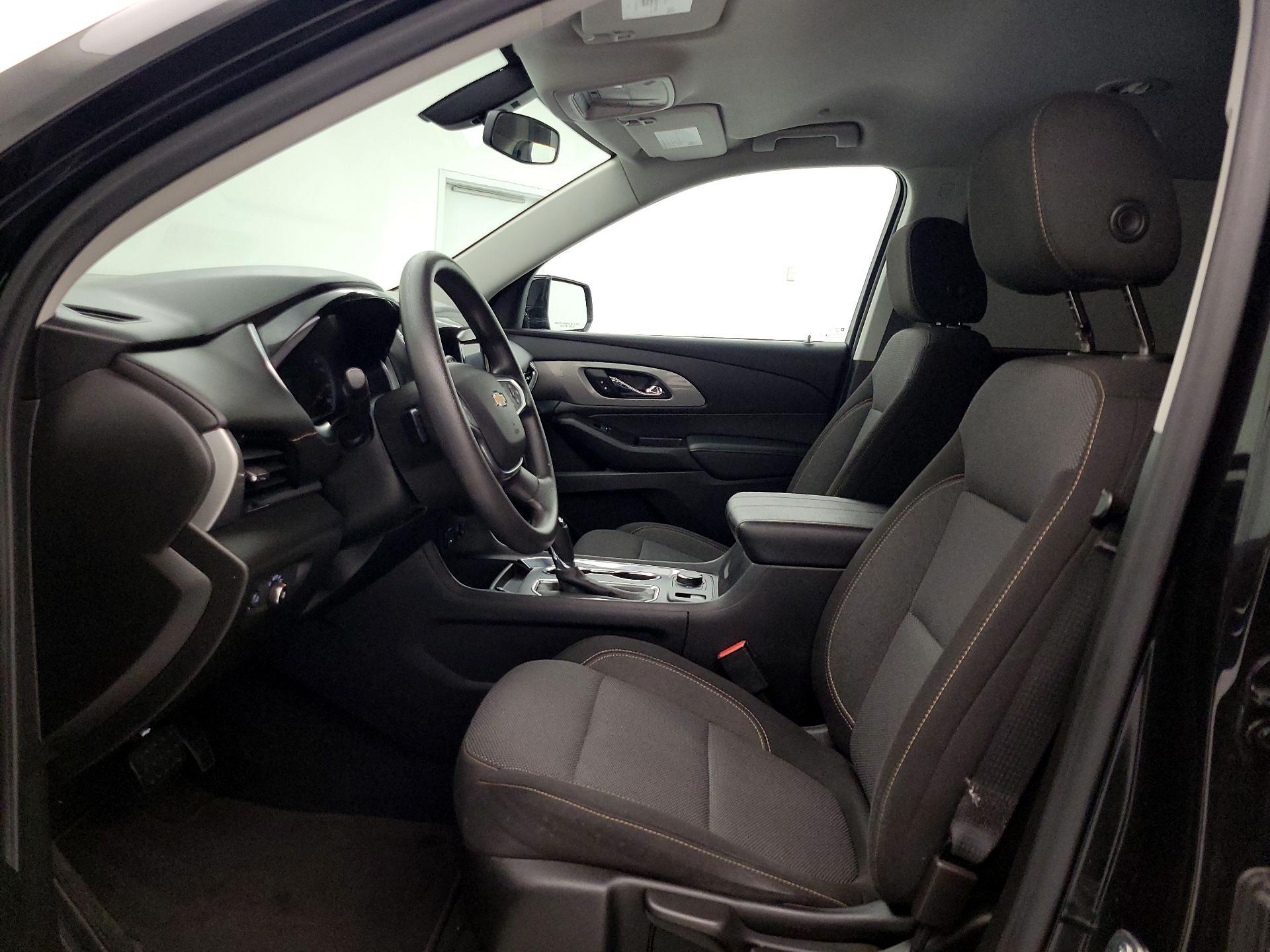 Thumbnail: 2020 Chevrolet Traverse - 11