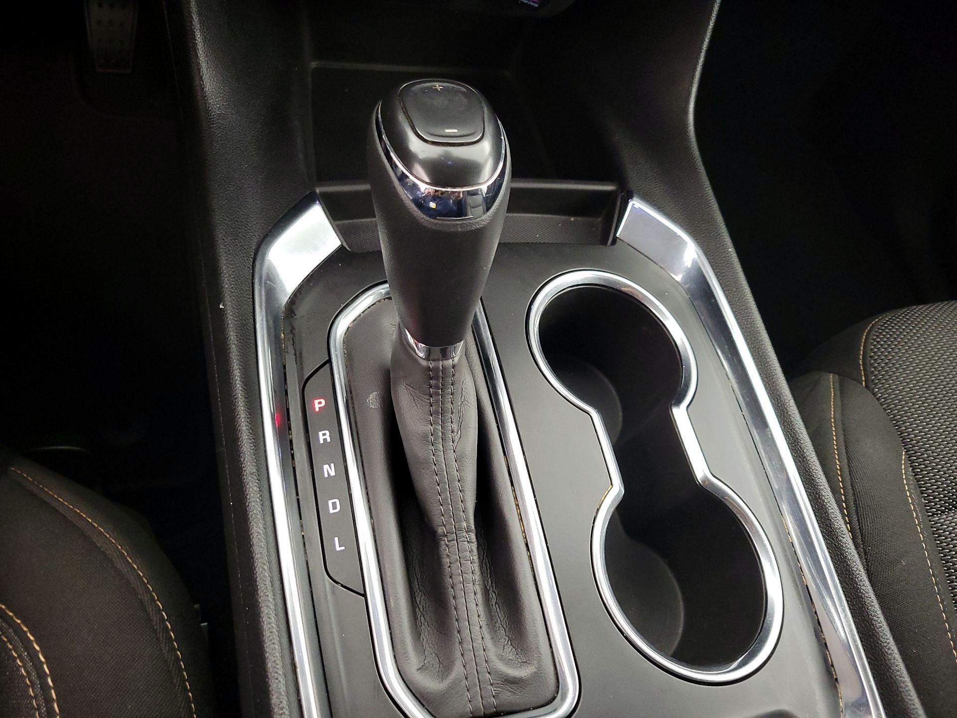 Thumbnail: 2020 Chevrolet Traverse - 17