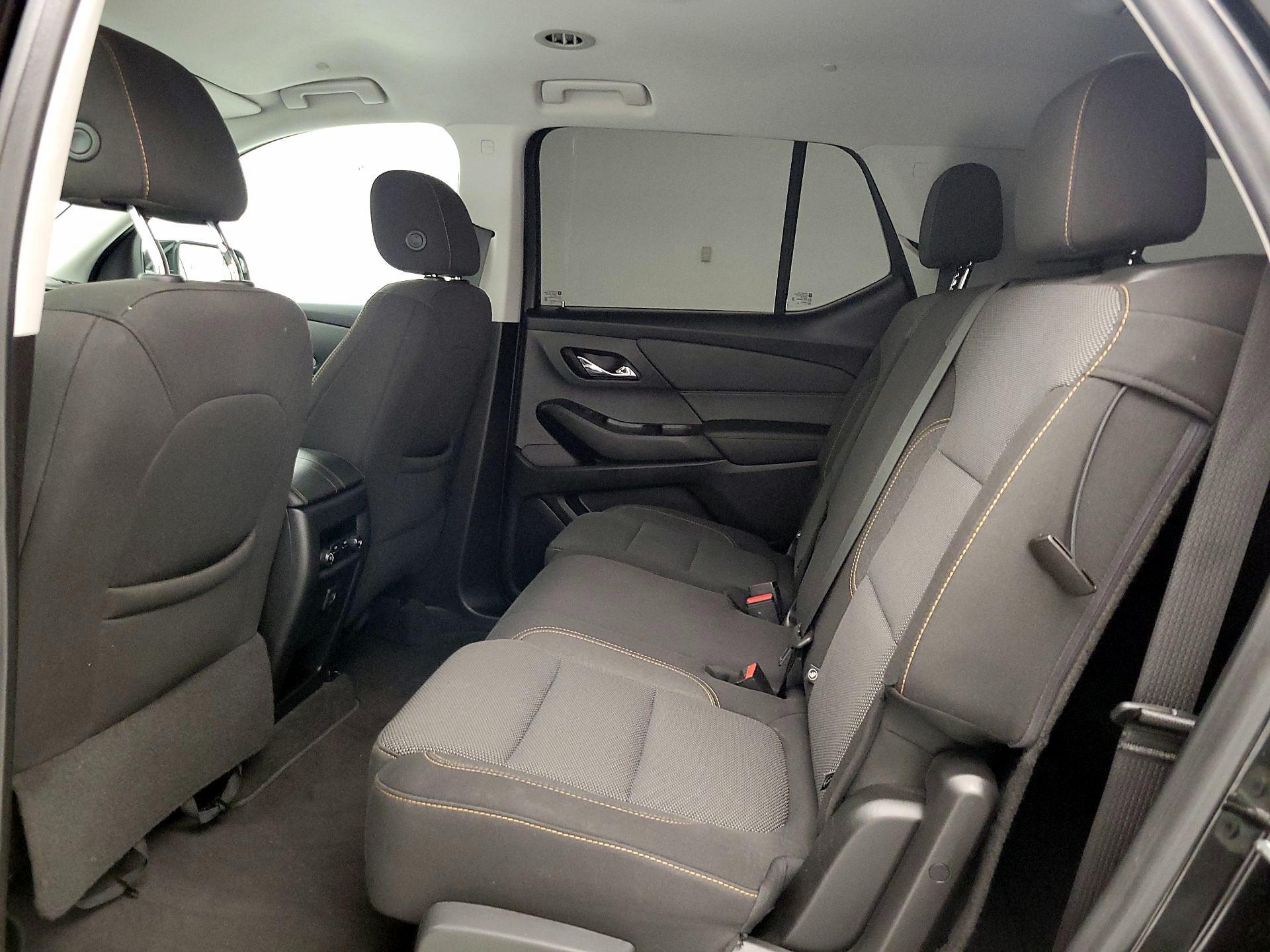 Thumbnail: 2020 Chevrolet Traverse - 19