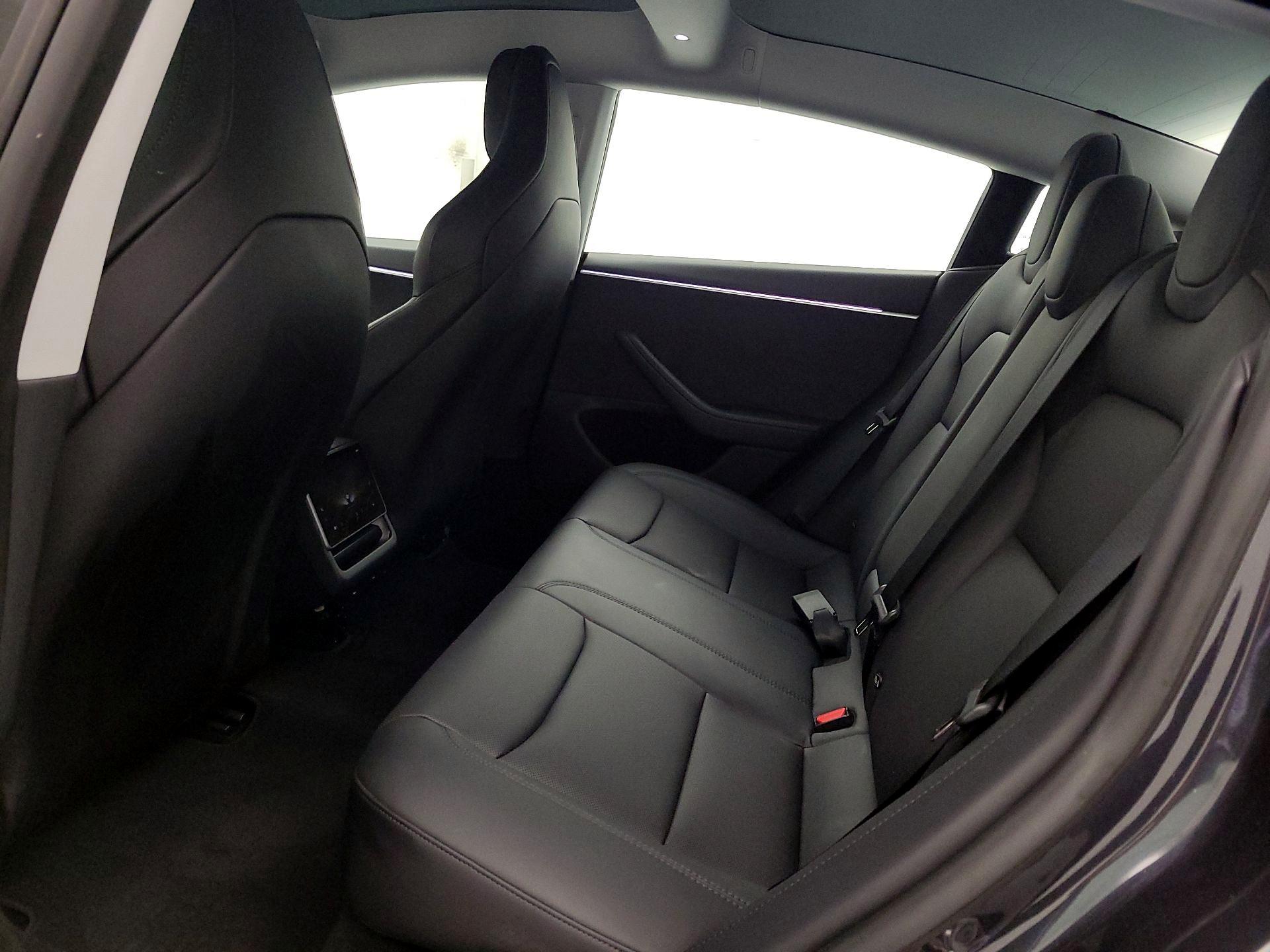 Thumbnail: 2024 Tesla Model 3 - 20