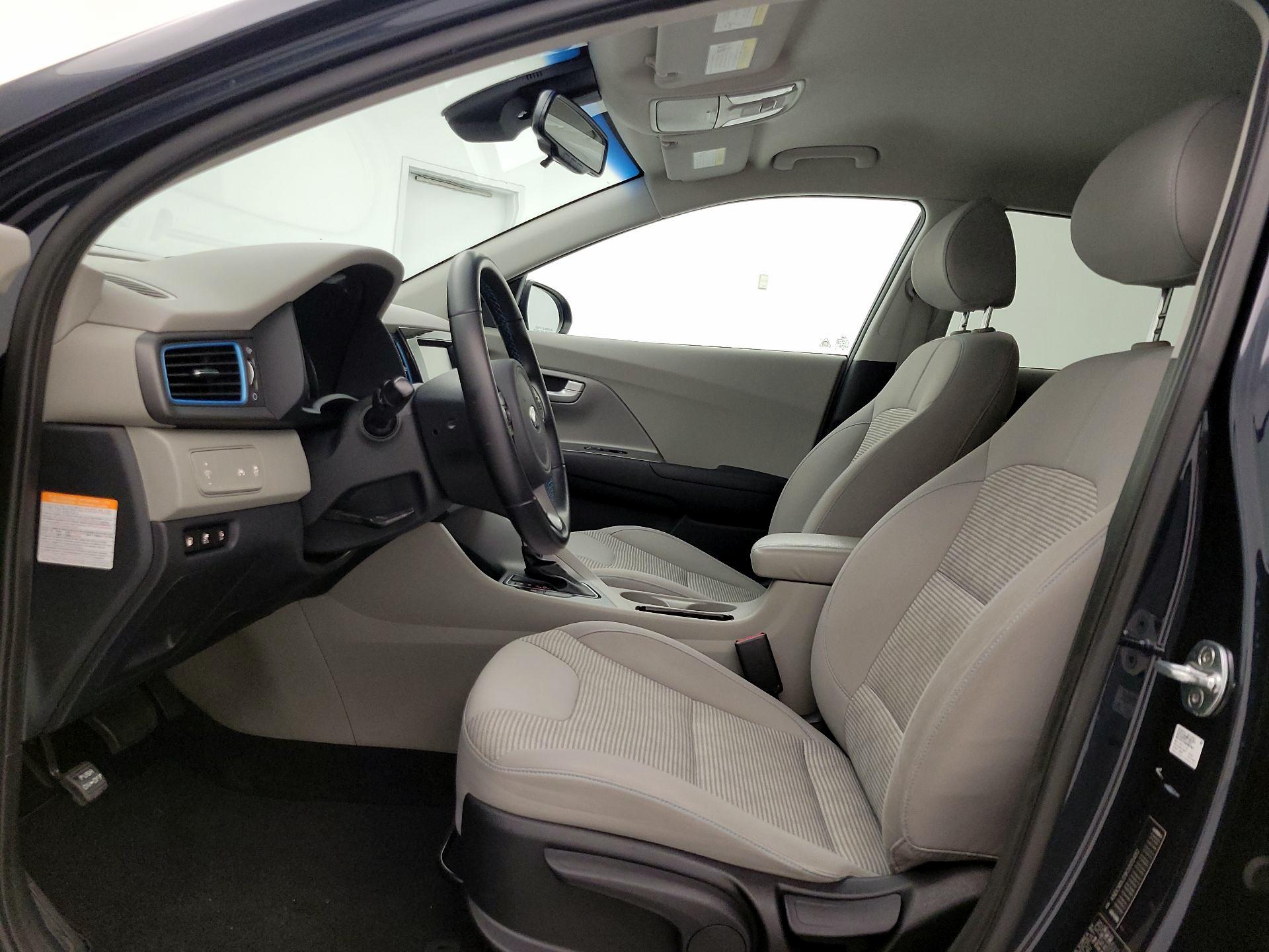 Thumbnail: 2019 Kia Niro - 11