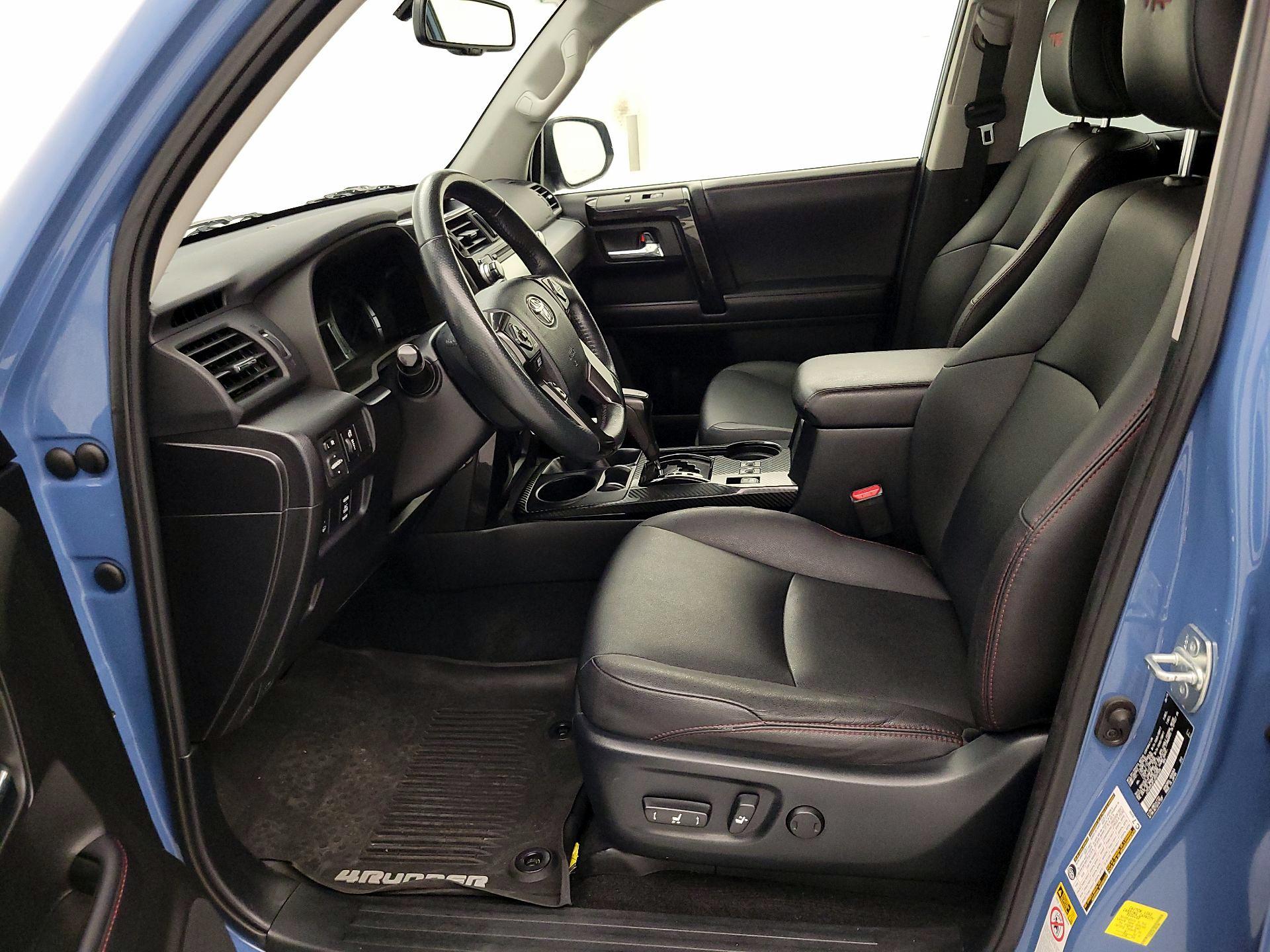 Thumbnail: 2018 Toyota 4Runner - 11