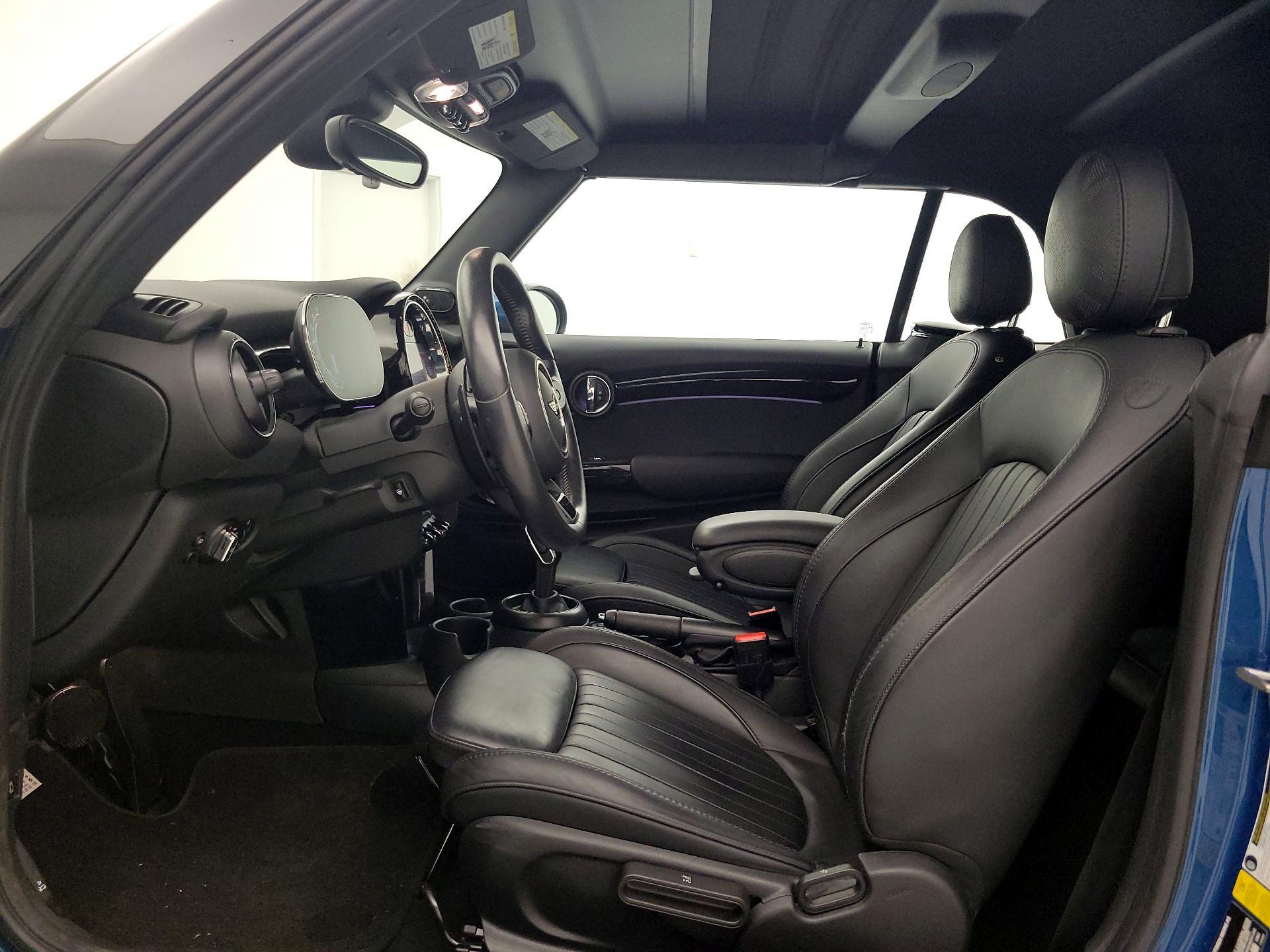 Thumbnail: 2023 MINI Cooper - 11