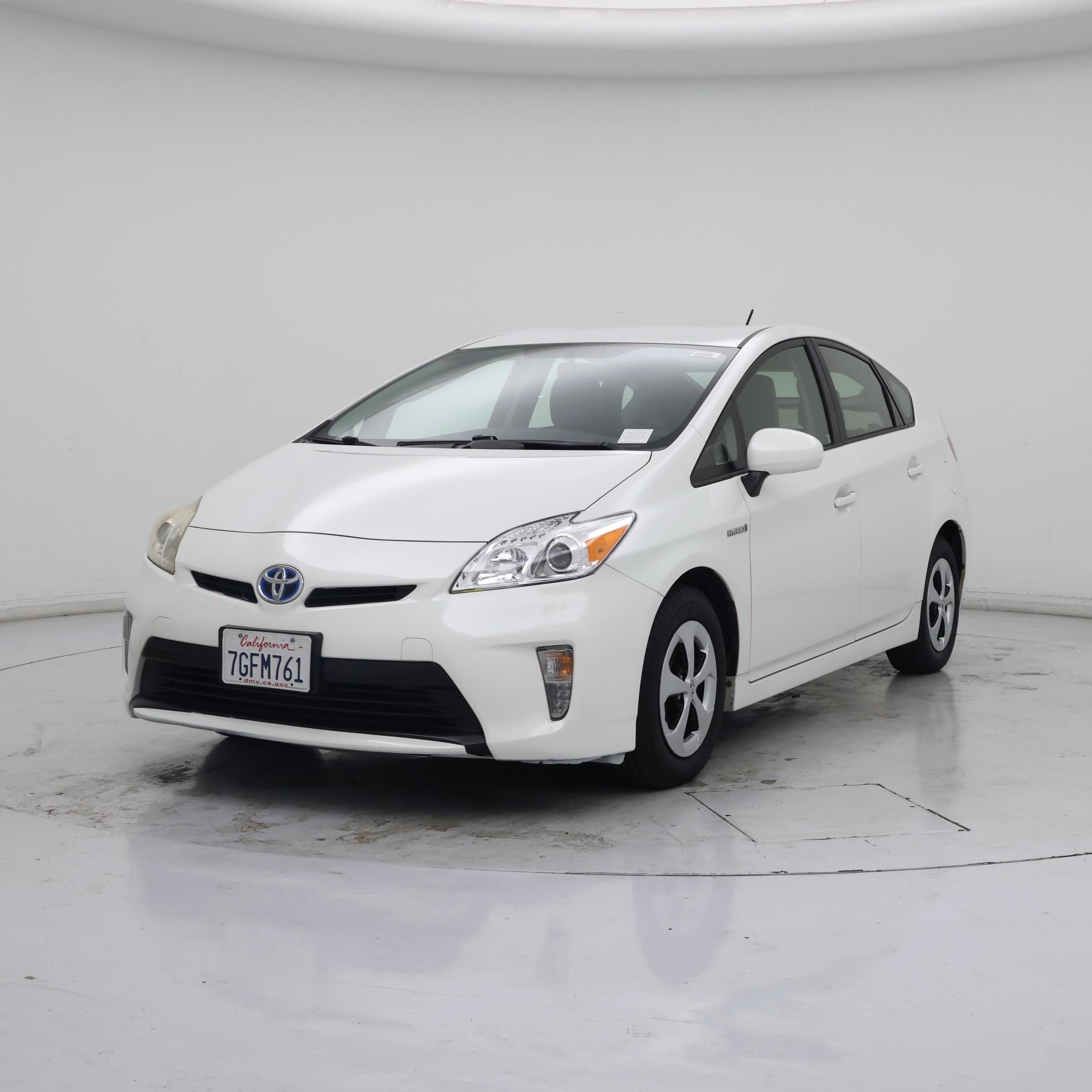 Thumbnail: 2014 Toyota Prius - 4