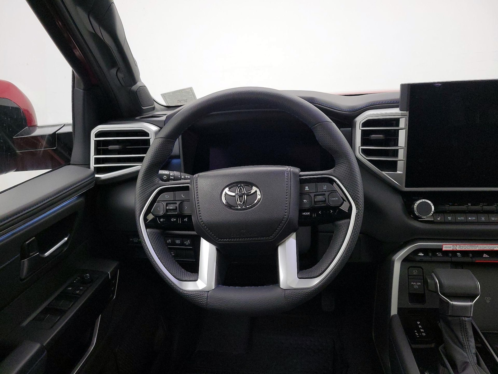 2025 Toyota Sequoia Platinum - Photo 11