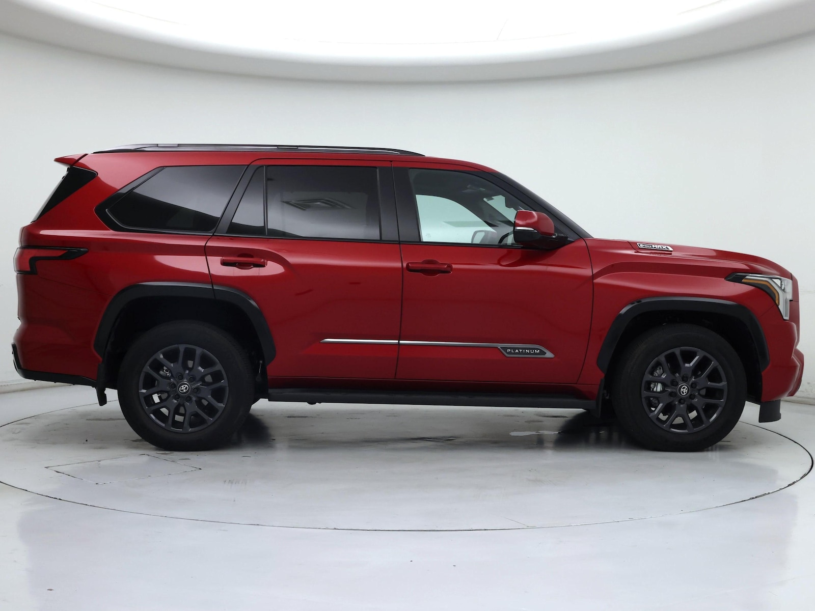 2025 Toyota Sequoia Platinum - Photo 8