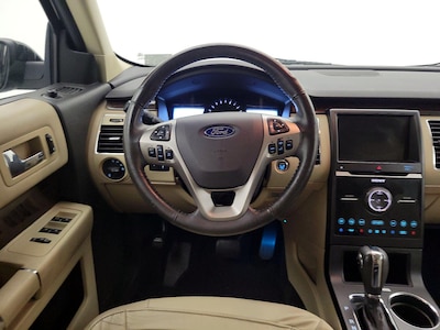 Steering Wheel & Instrument Cluster (On)