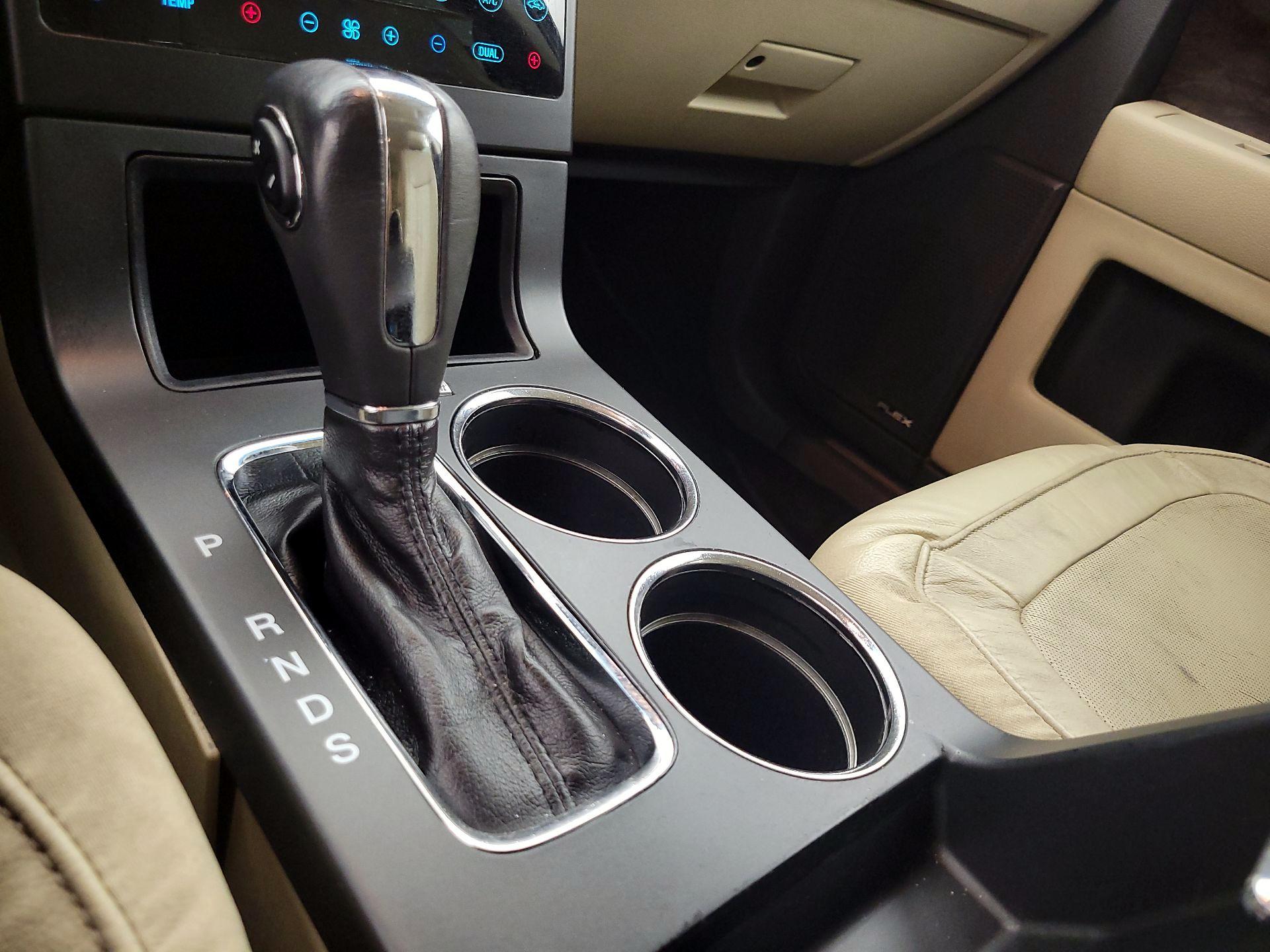 Thumbnail: 2014 Ford Flex - 17