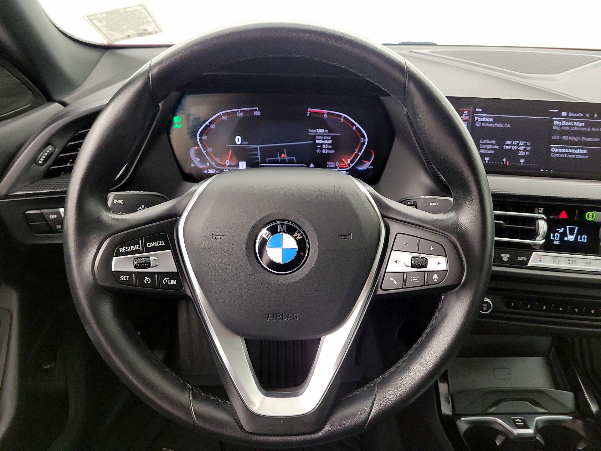 Thumbnail: 2024 BMW 2 Series - 10