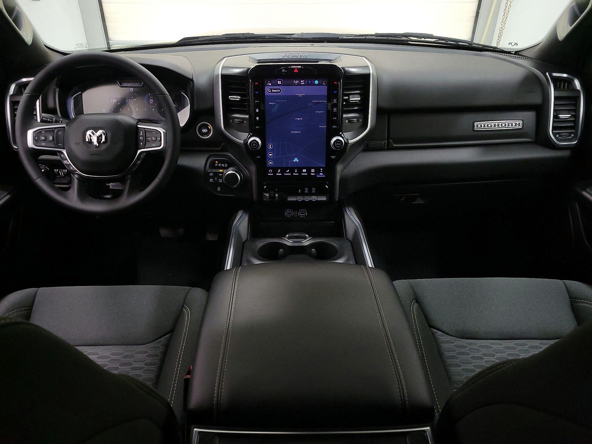 Thumbnail: 2025 RAM 1500 - 9