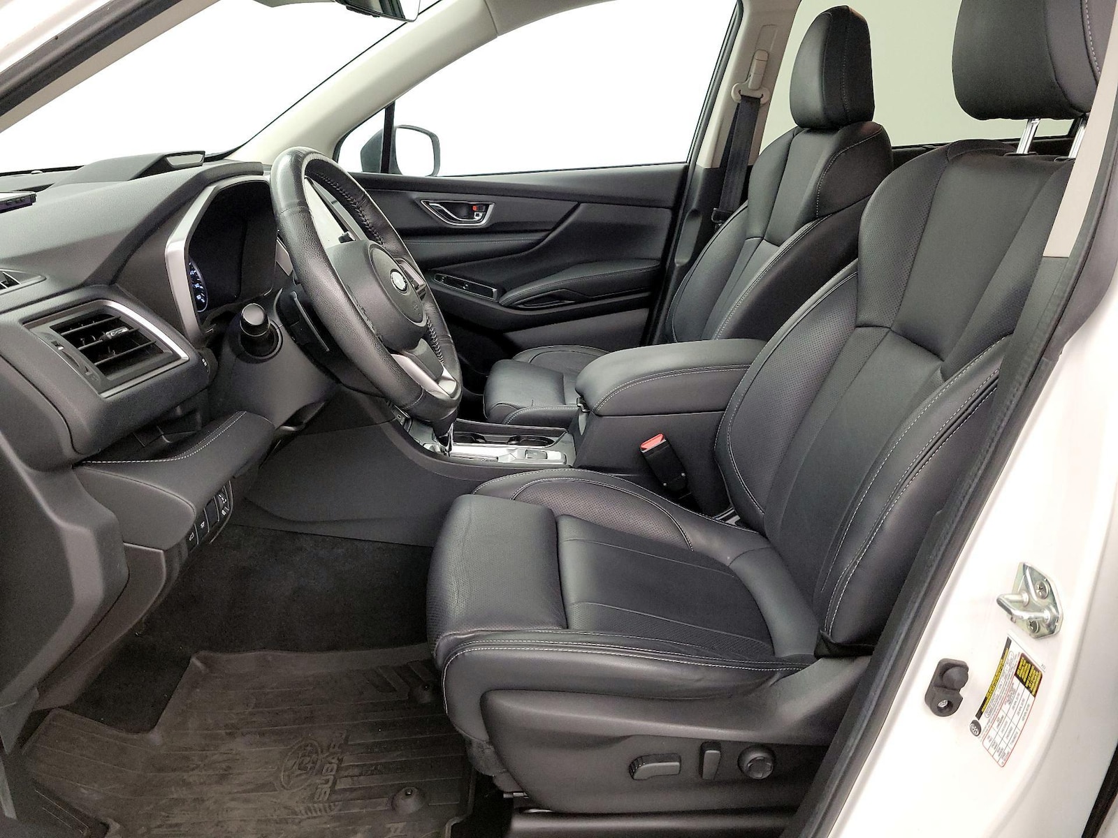 2023 Subaru Ascent Limited - Photo 12