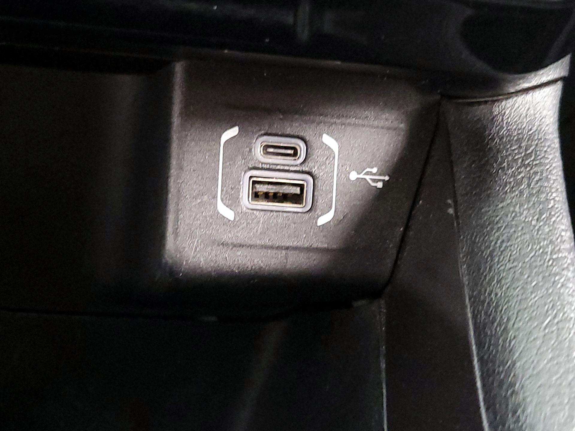 Thumbnail: 2024 Jeep Compass - 18