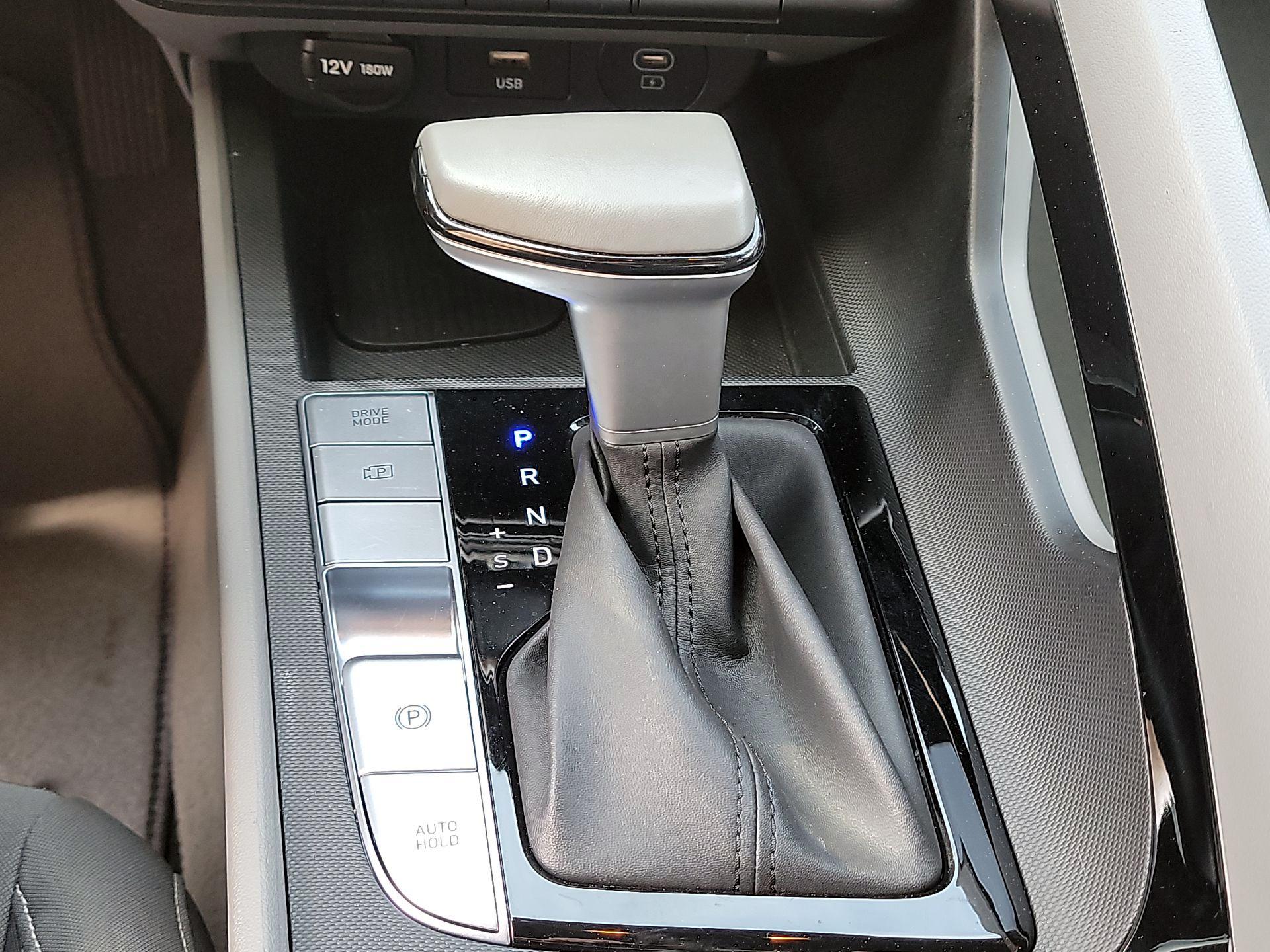 Thumbnail: 2025 Hyundai Elantra - 18