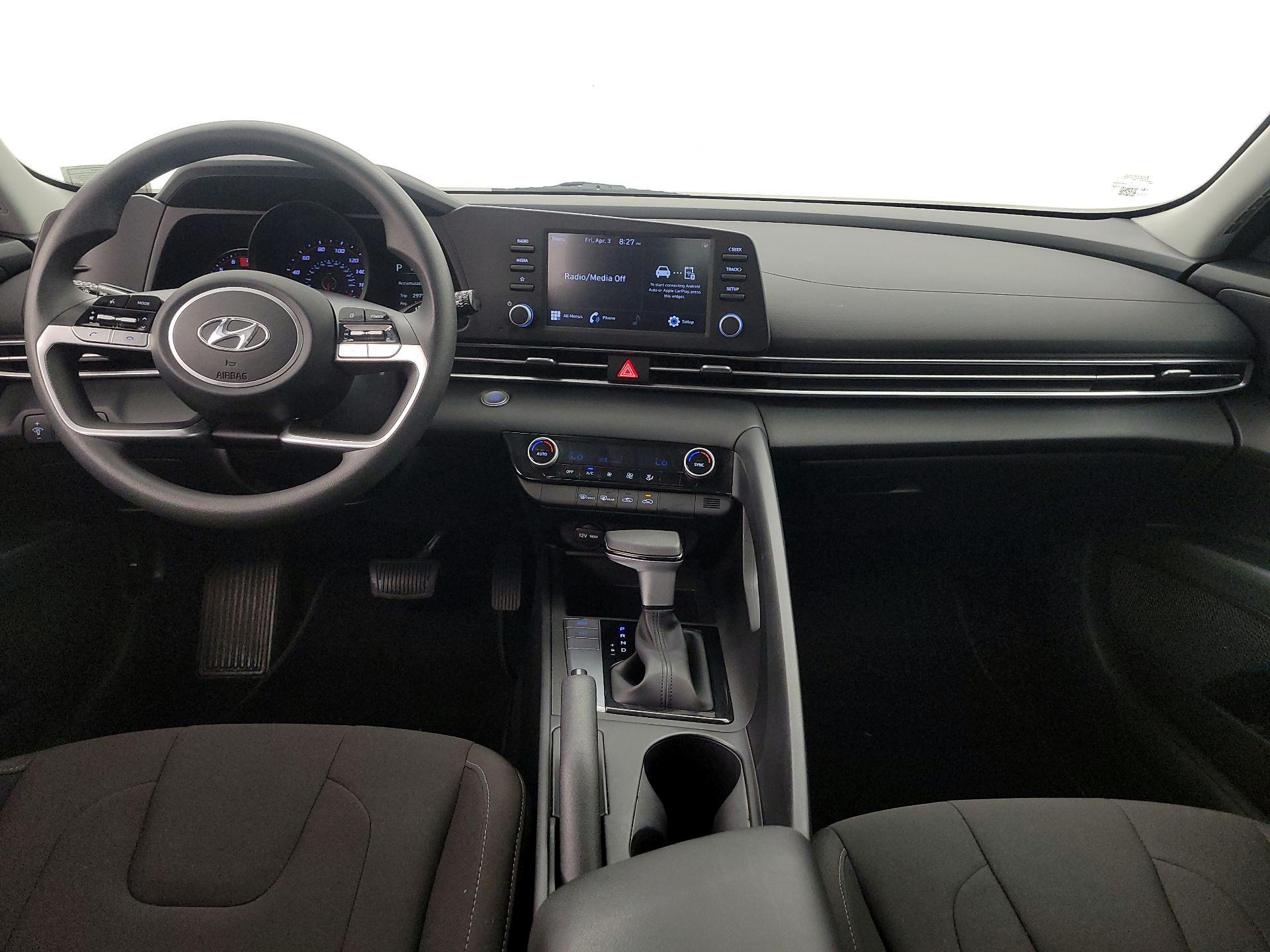 Thumbnail: 2023 Hyundai Elantra - 9