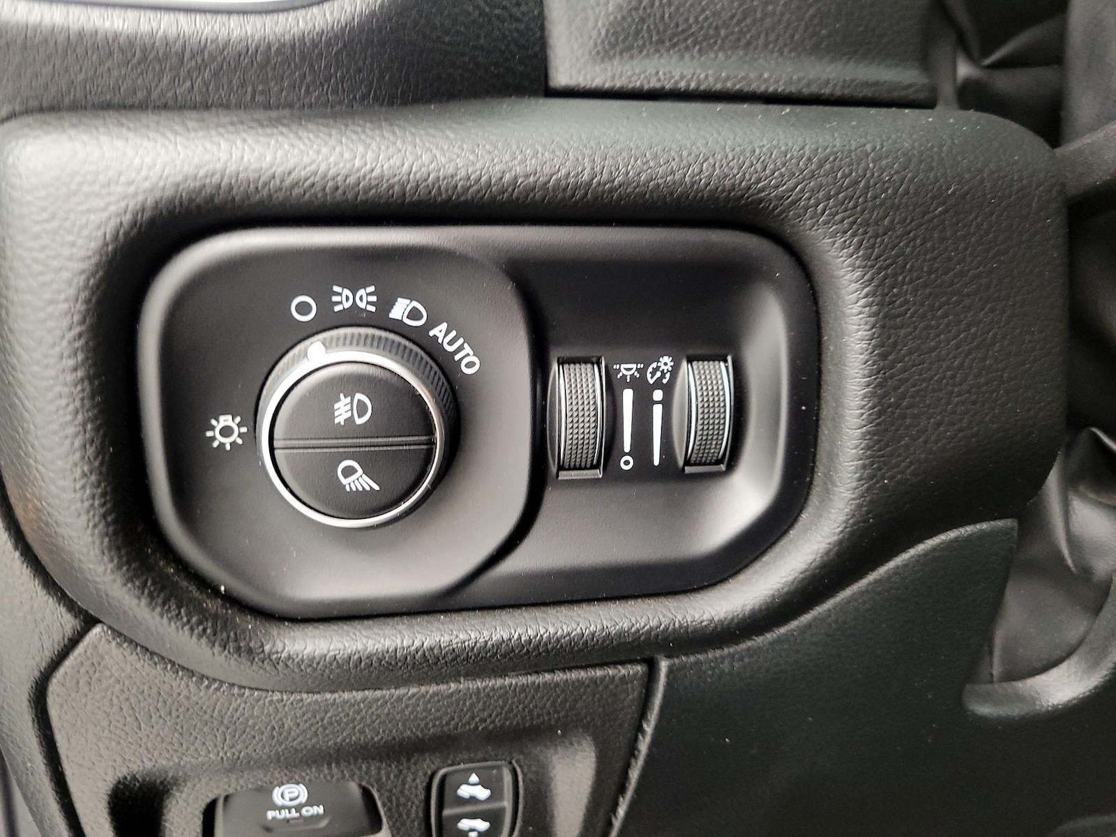 2025 RAM Ram 1500 Pickup Big Horn/Lone Star - Photo 14