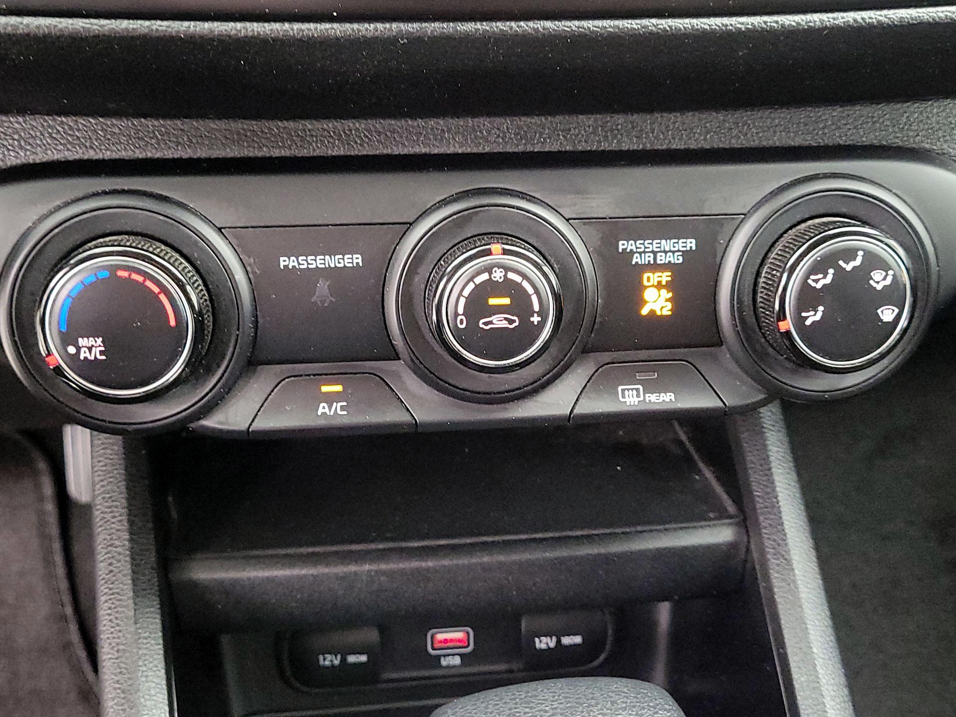 Thumbnail: 2023 Kia Forte - 16