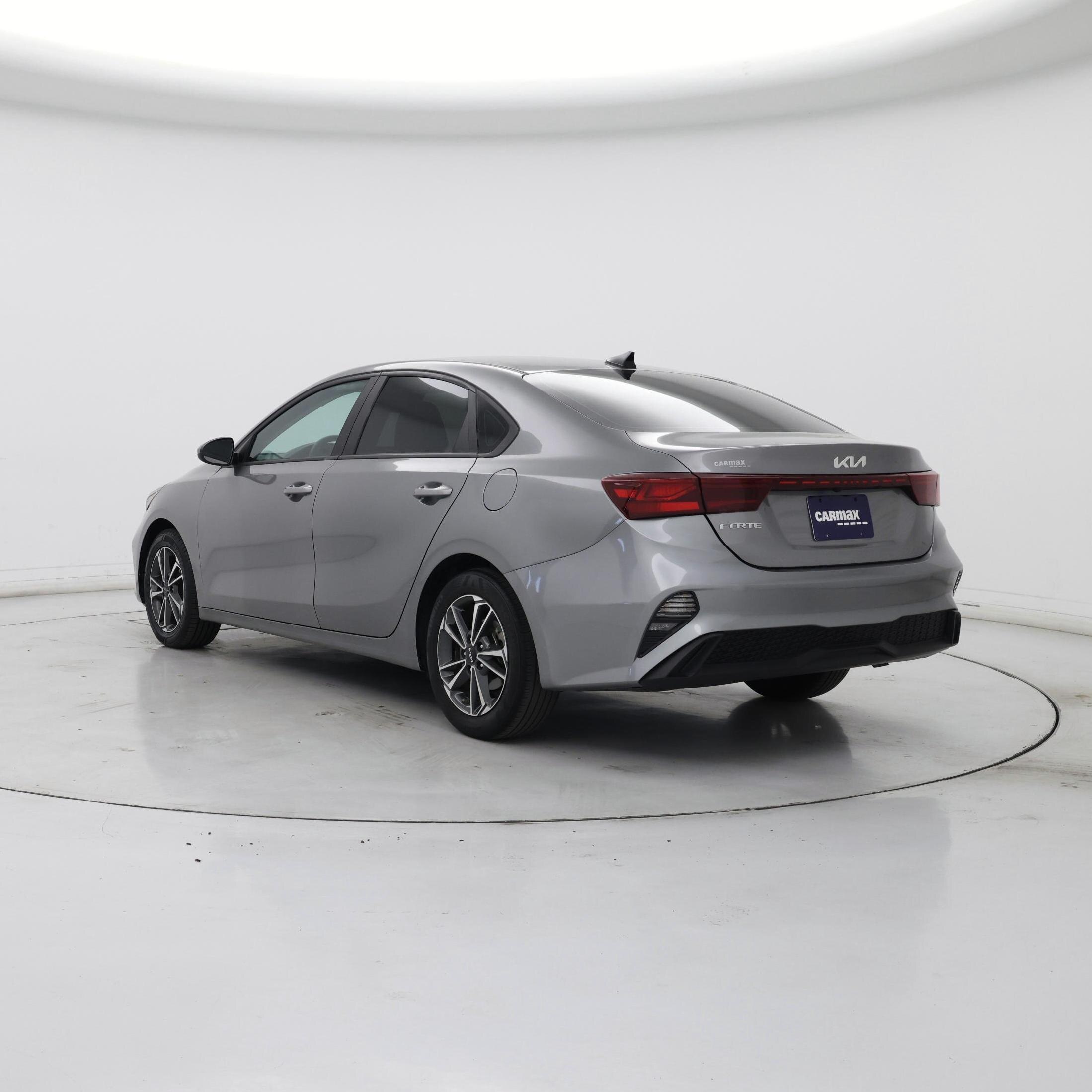 Thumbnail: 2023 Kia Forte - 2