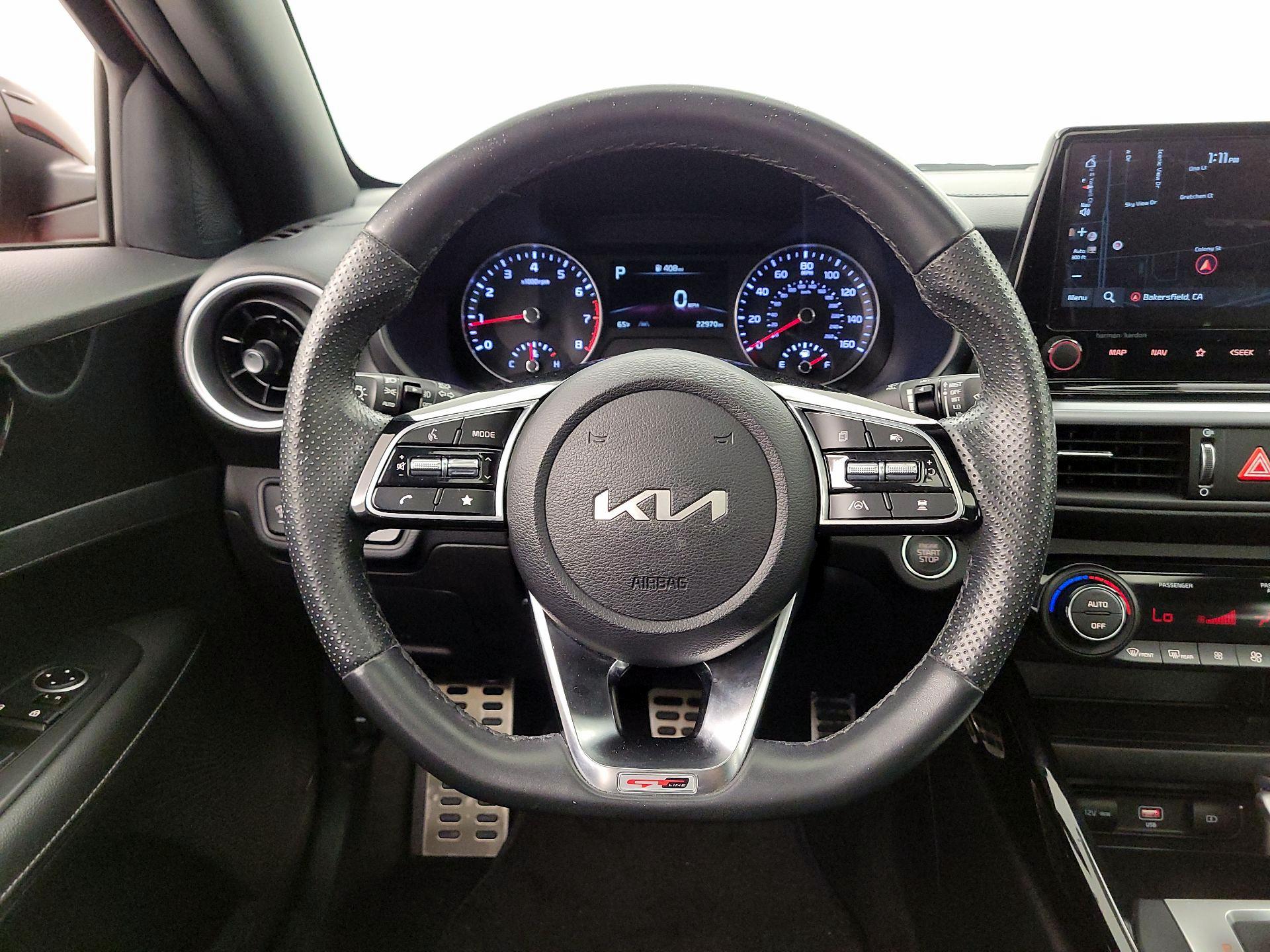 Thumbnail: 2023 Kia Forte - 10