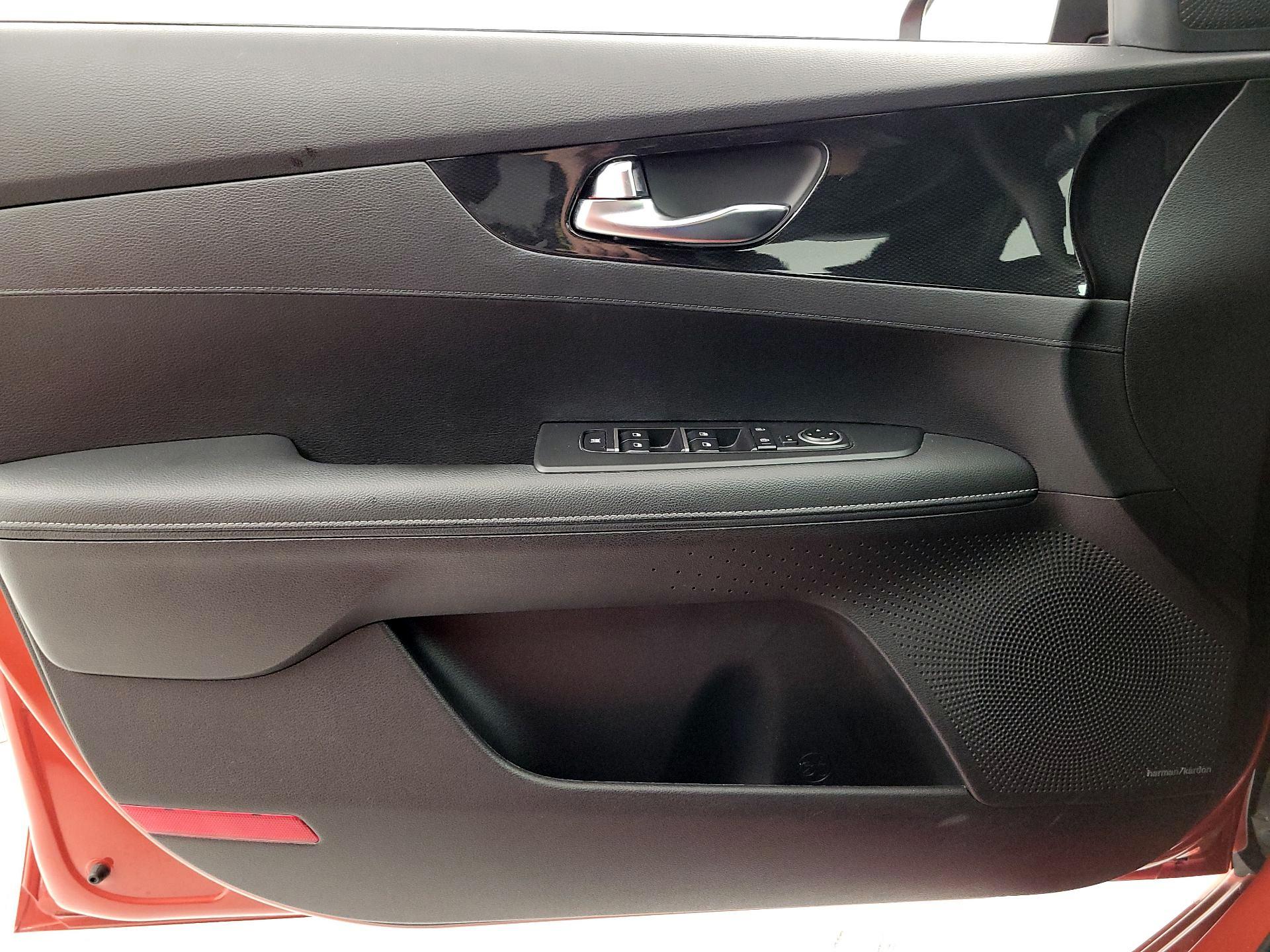 Thumbnail: 2023 Kia Forte - 12